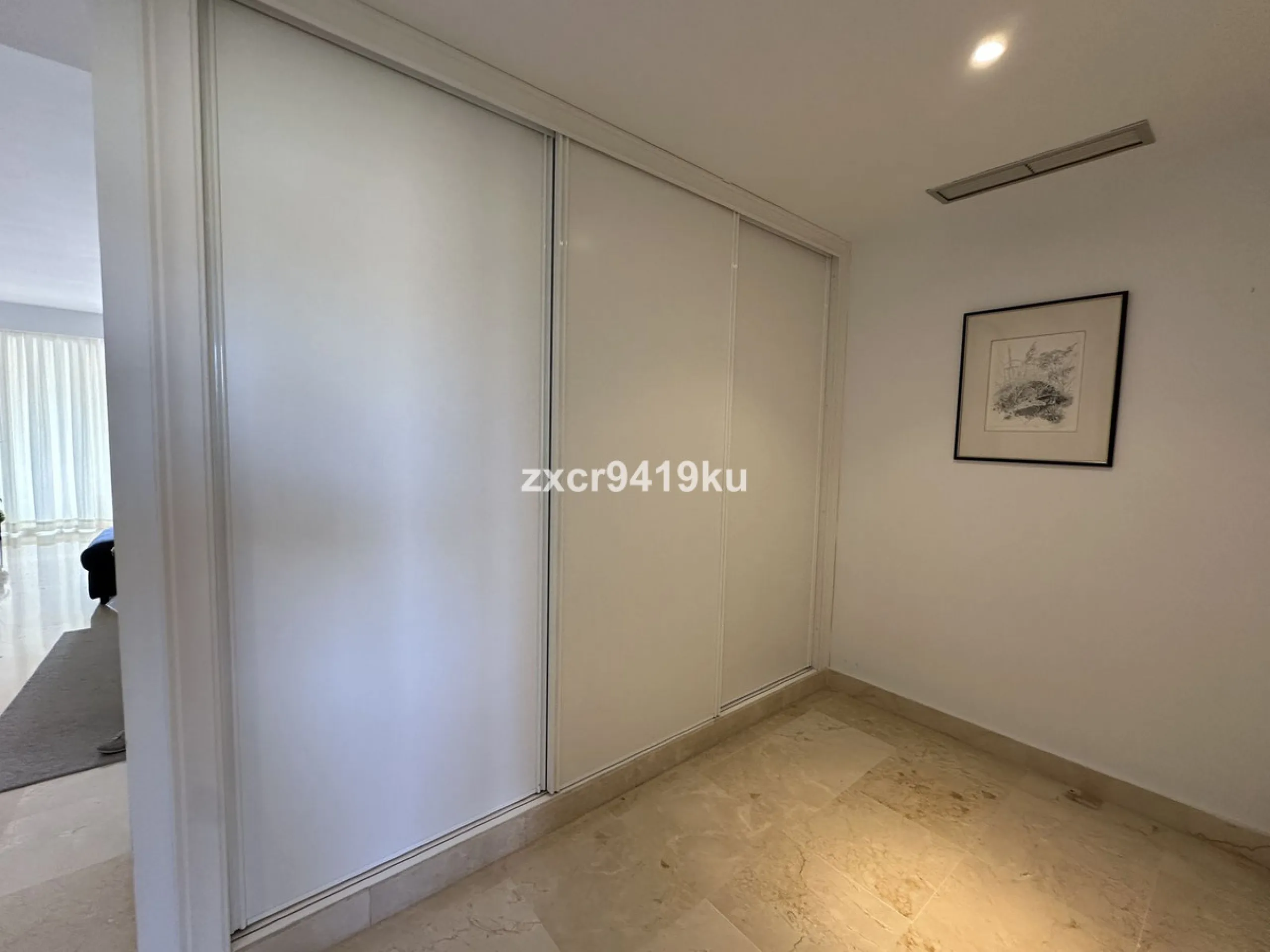 Apartment - Middle Floor Apartment в продаже в Mijas, Málaga. В доме 2 спален и 2 ванных комнат. Площадь дома 122 м²
