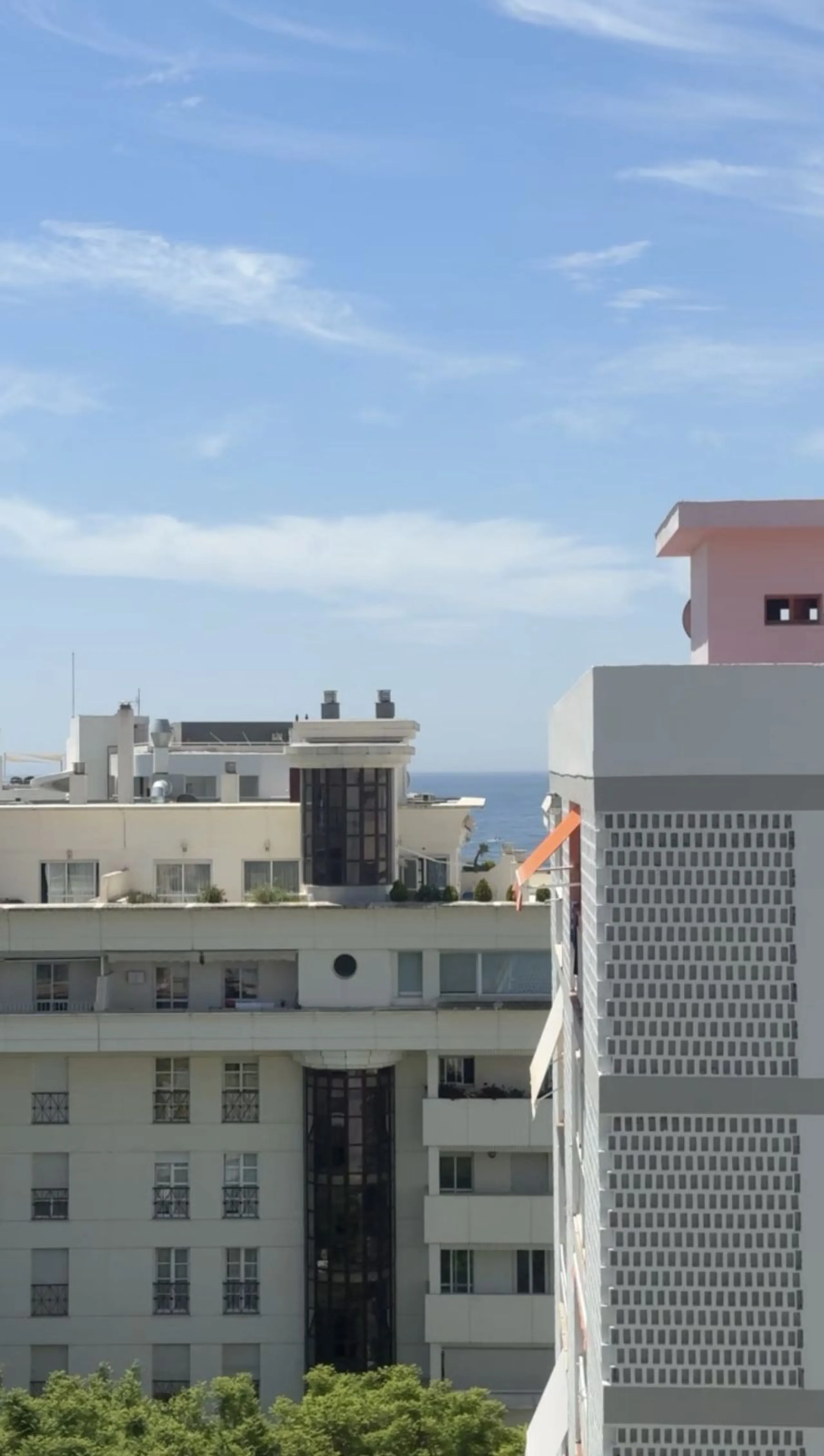 Apartment - Penthouse в продаже в Marbella, Málaga. В доме 3 спален и 3 ванных комнат. Площадь дома 122 м²