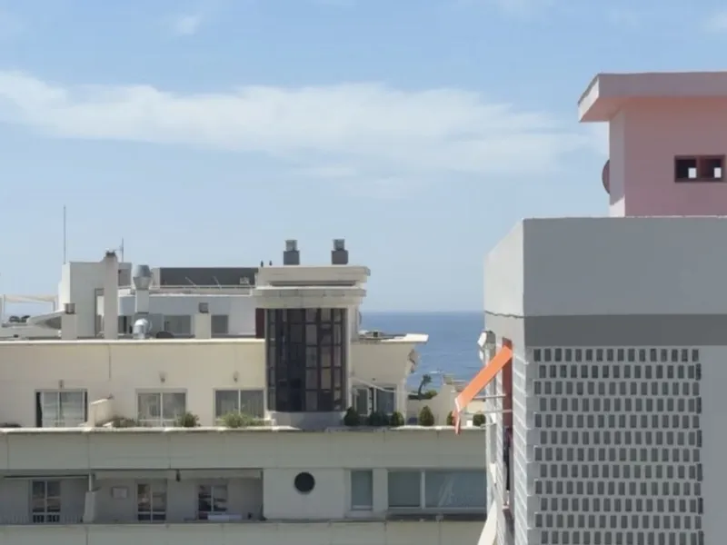 Apartment - Penthouse в продаже в Marbella, Málaga. В доме 3 спален и 3 ванных комнат. Площадь дома 122 м²