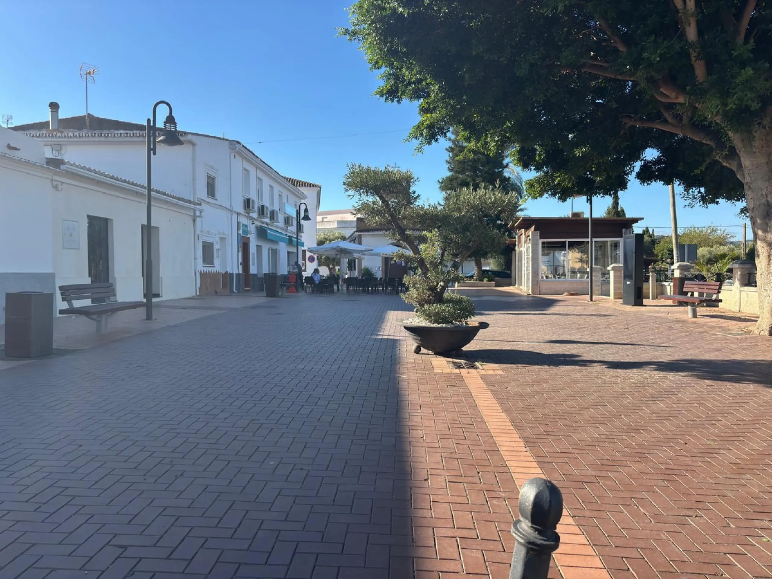 Charming Refurbished Villa in a White Village close to Sotogrande.