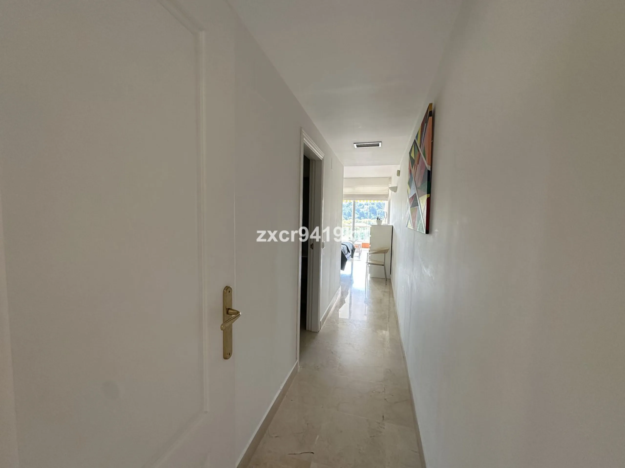 Apartment - Middle Floor Apartment в продаже в Mijas, Málaga. В доме 2 спален и 2 ванных комнат. Площадь дома 122 м²