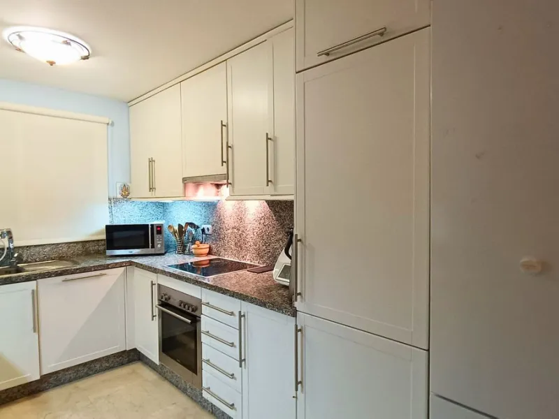 Spacious 5-Bedroom Townhouse with Sea Views in La Paloma, Manilva