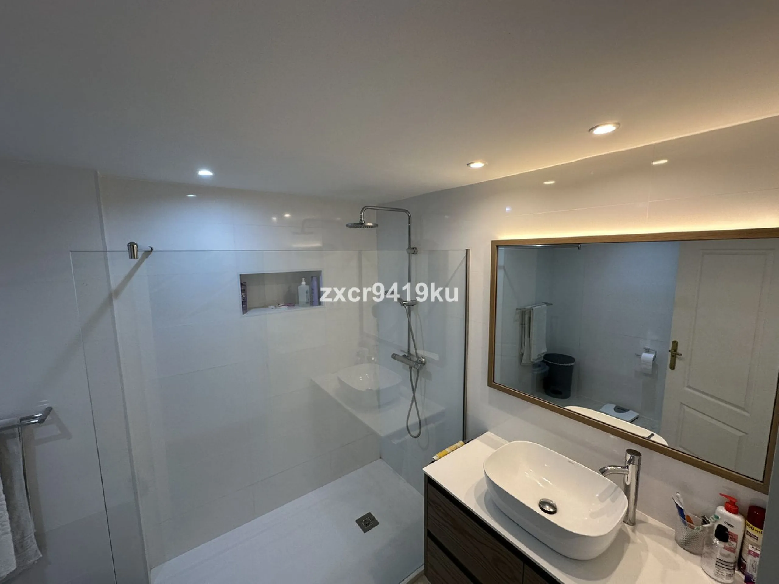 Apartment - Middle Floor Apartment в продаже в Mijas, Málaga. В доме 2 спален и 2 ванных комнат. Площадь дома 122 м²