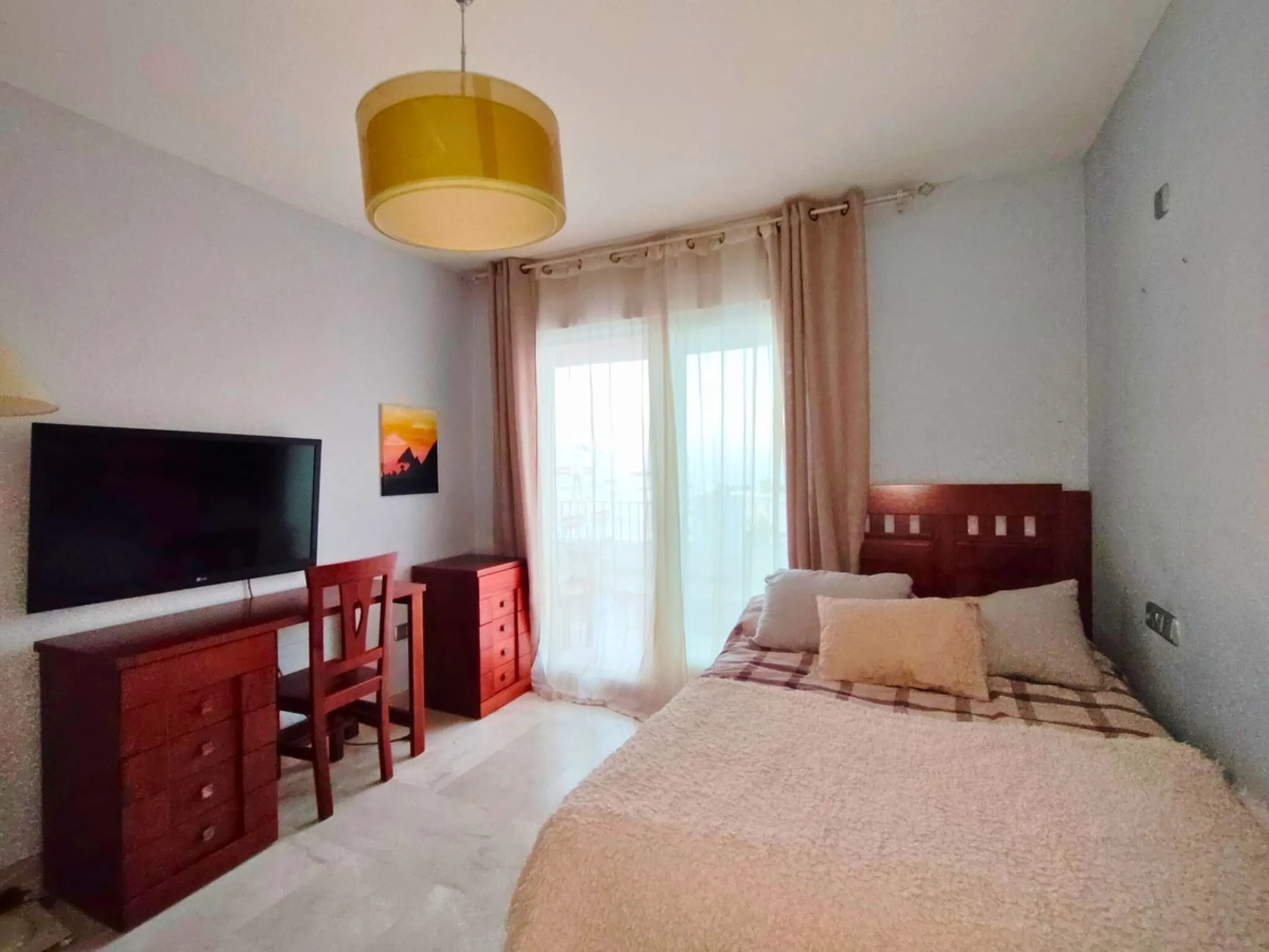 Spacious 5-Bedroom Townhouse with Sea Views in La Paloma, Manilva