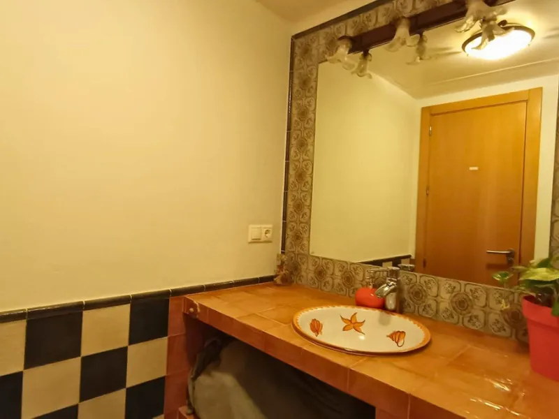 Spacious 5-Bedroom Townhouse with Sea Views in La Paloma, Manilva