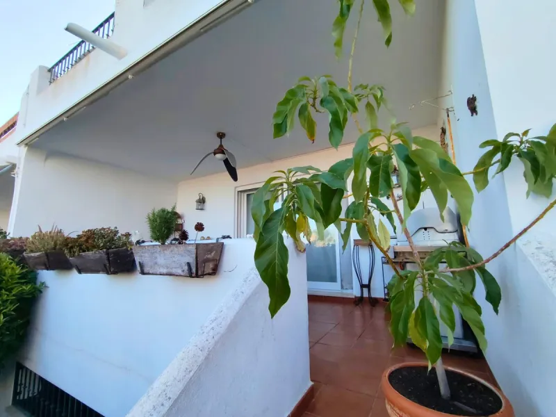 Spacious 5-Bedroom Townhouse with Sea Views in La Paloma, Manilva