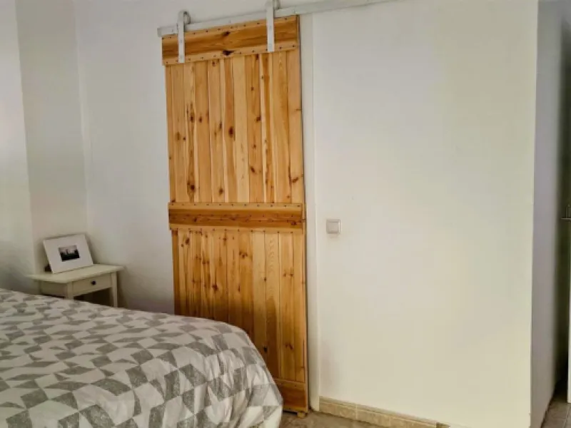 **Recently Renovated Single-Family Home in the Best Area of Town — €335,000