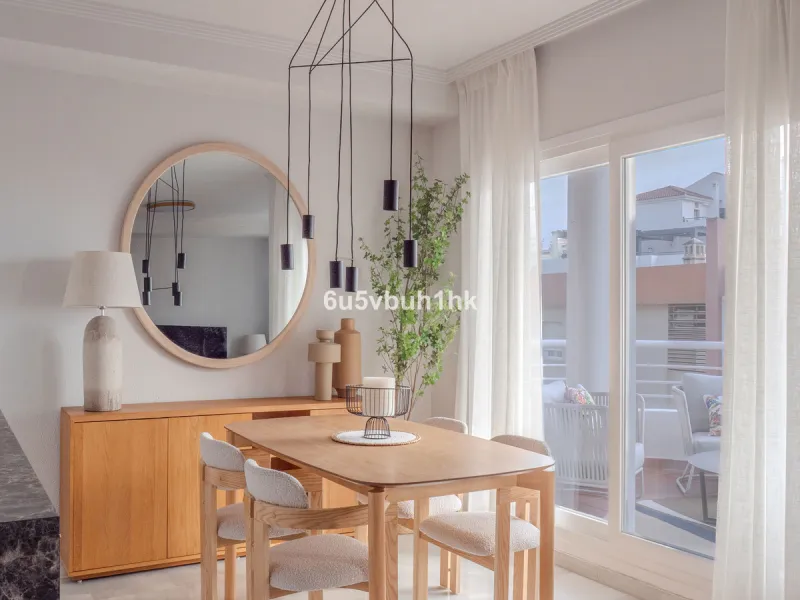 House - Townhouse в продаже в Benalmadena, Málaga. В доме 3 спален и 2 ванных комнат. Площадь дома 150 м². Площадь участка 100 м²