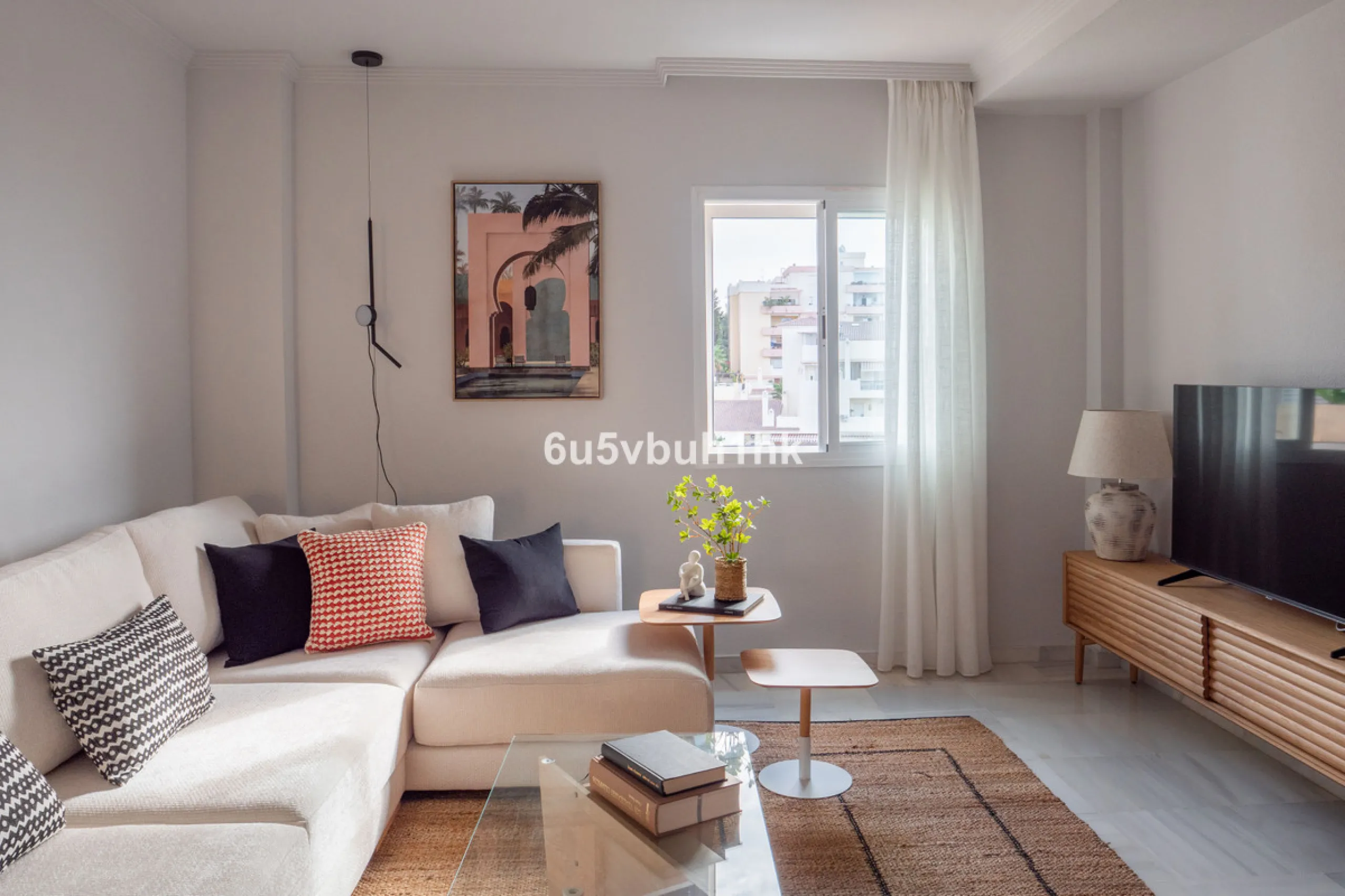 House - Townhouse в продаже в Benalmadena, Málaga. В доме 3 спален и 2 ванных комнат. Площадь дома 150 м². Площадь участка 100 м²