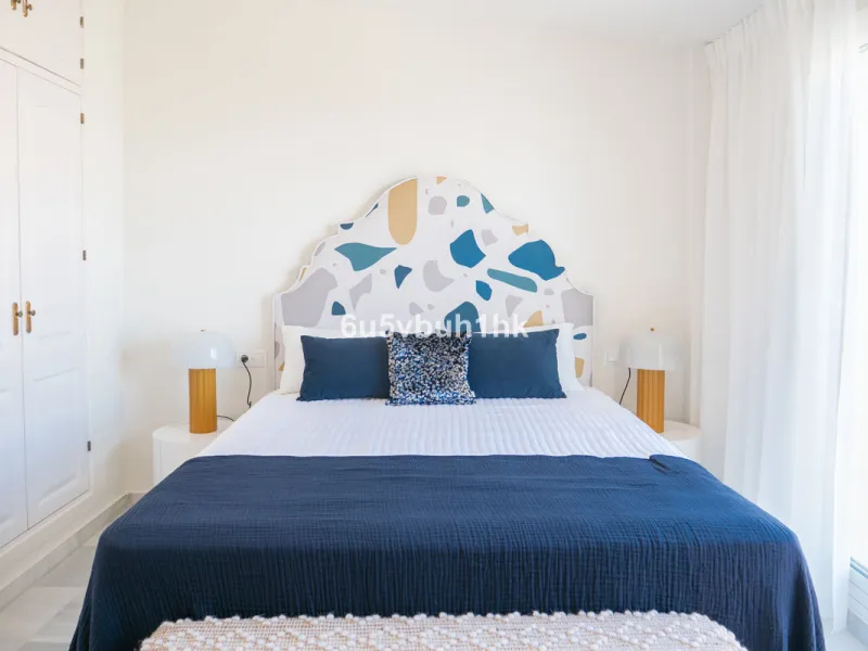 House - Townhouse в продаже в Benalmadena, Málaga. В доме 3 спален и 2 ванных комнат. Площадь дома 150 м². Площадь участка 100 м²