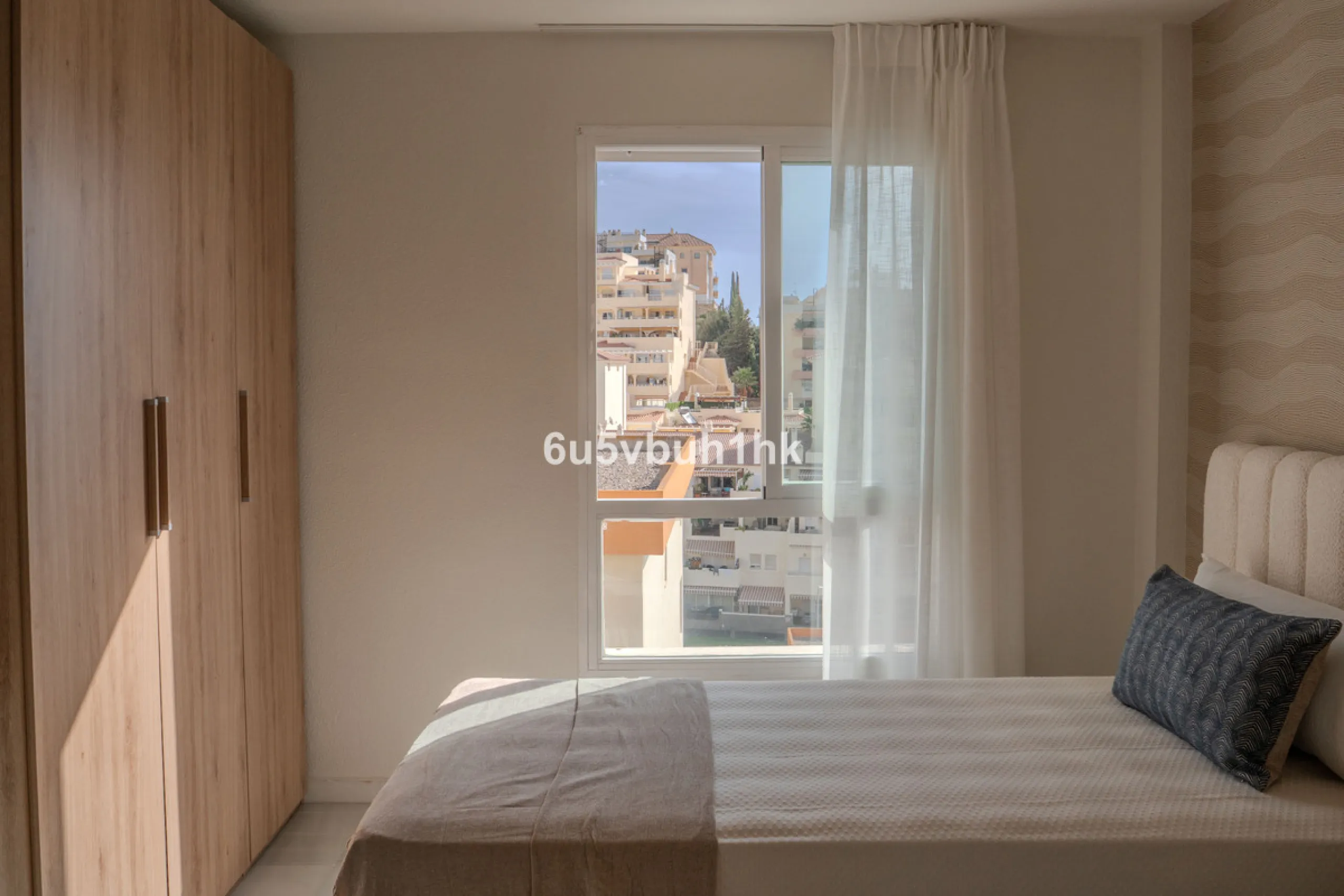House - Townhouse в продаже в Benalmadena, Málaga. В доме 3 спален и 2 ванных комнат. Площадь дома 150 м². Площадь участка 100 м²