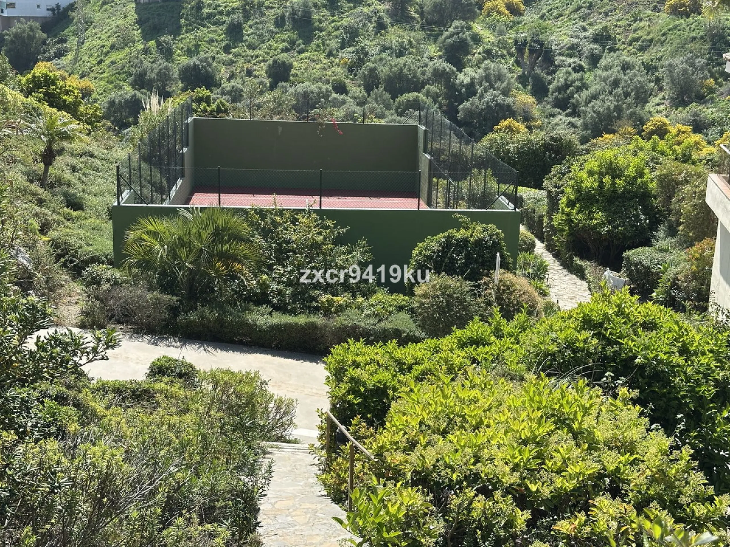 Apartment - Middle Floor Apartment в продаже в Mijas, Málaga. В доме 2 спален и 2 ванных комнат. Площадь дома 122 м²