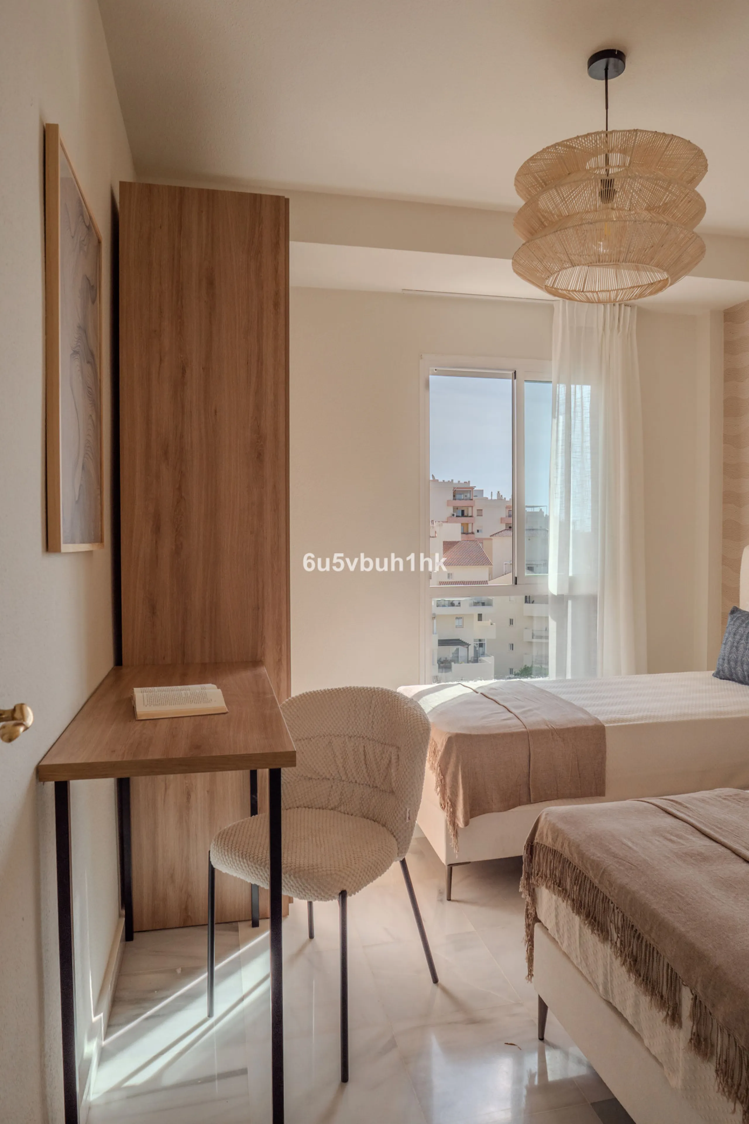 House - Townhouse в продаже в Benalmadena, Málaga. В доме 3 спален и 2 ванных комнат. Площадь дома 150 м². Площадь участка 100 м²