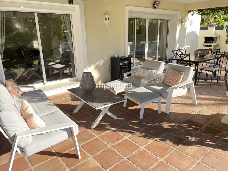 3 Bed Beachside Villa, Sun Beach