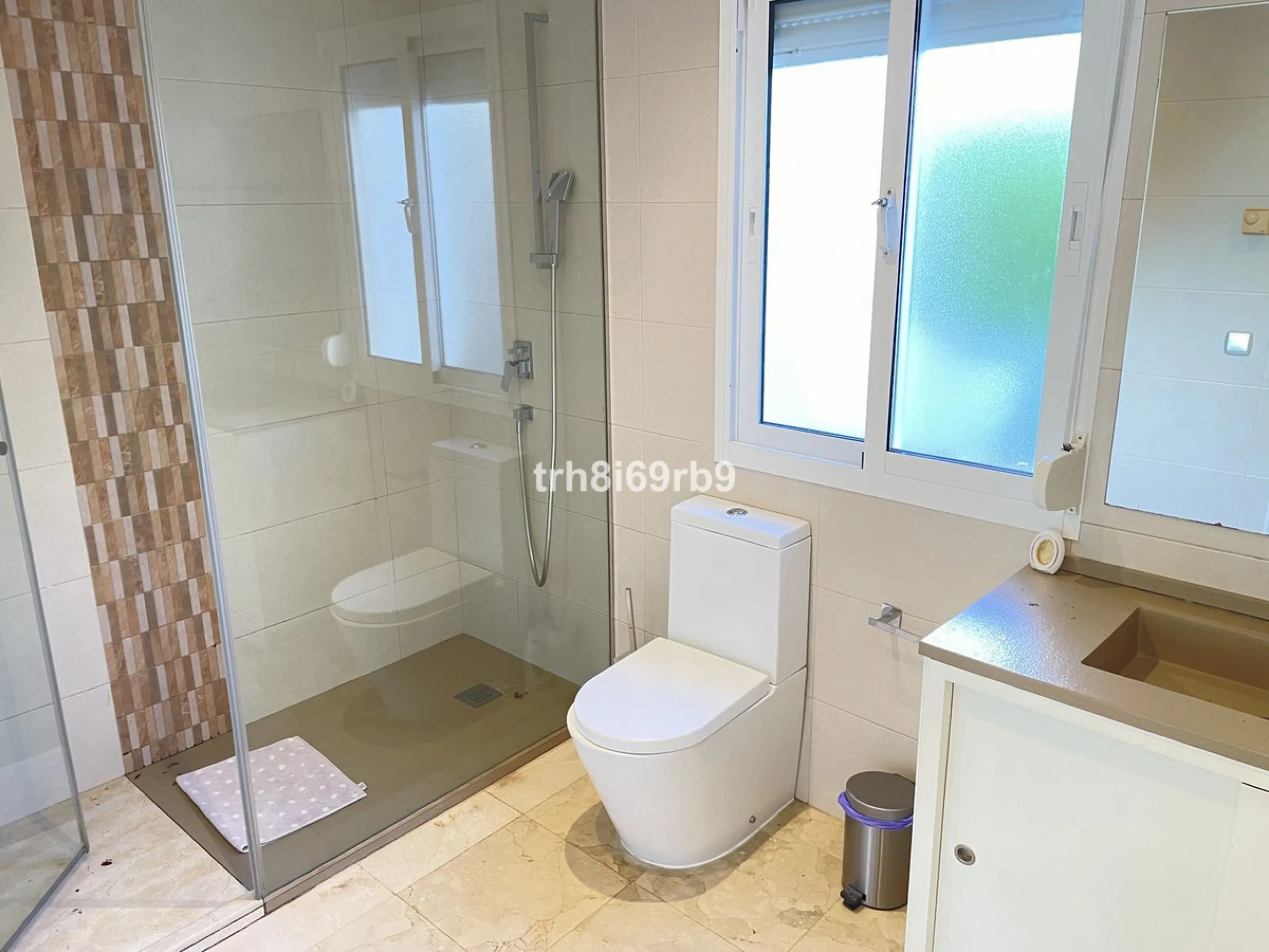 3 Bed Beachside Villa, Sun Beach