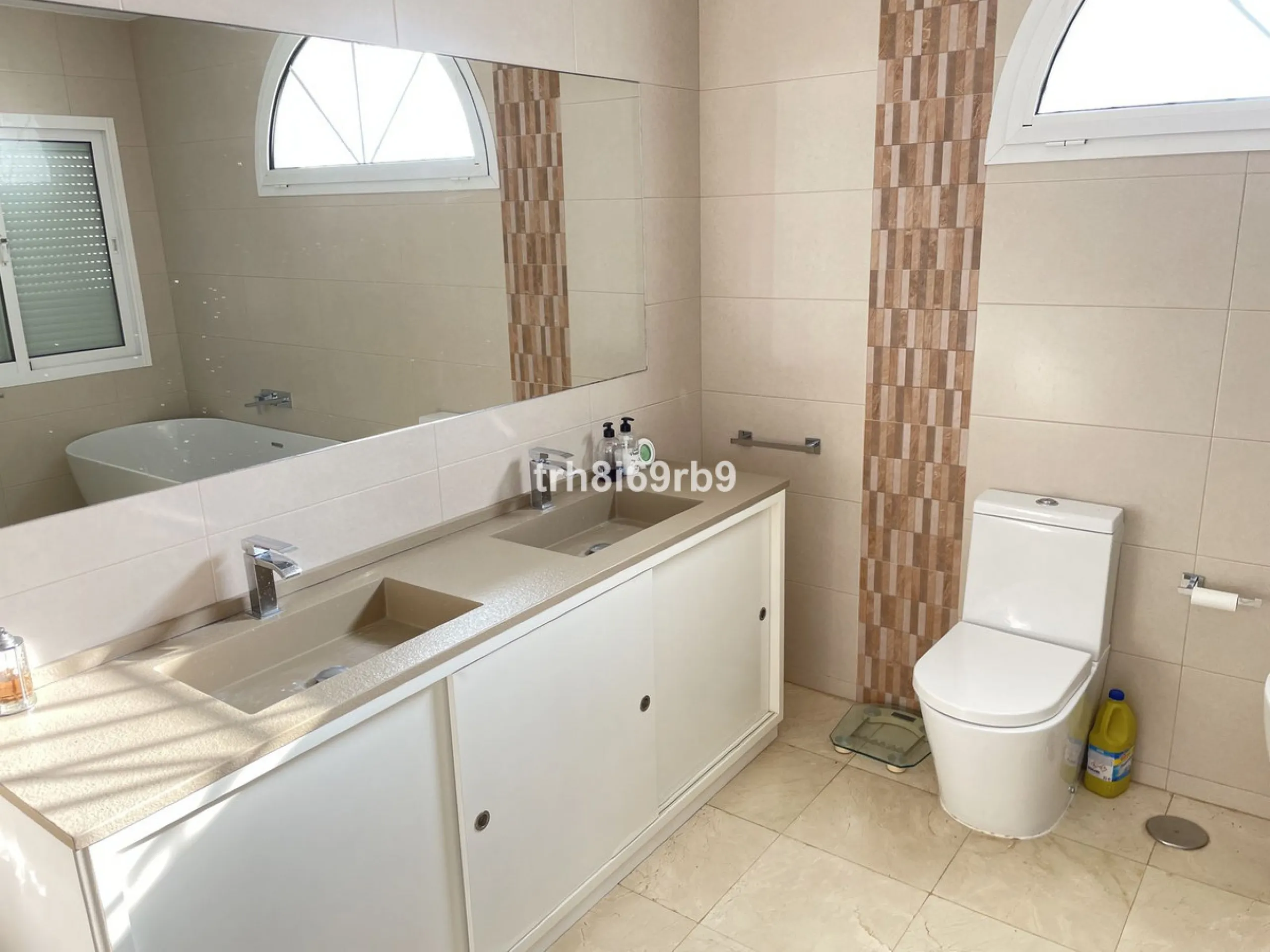 3 Bed Beachside Villa, Sun Beach