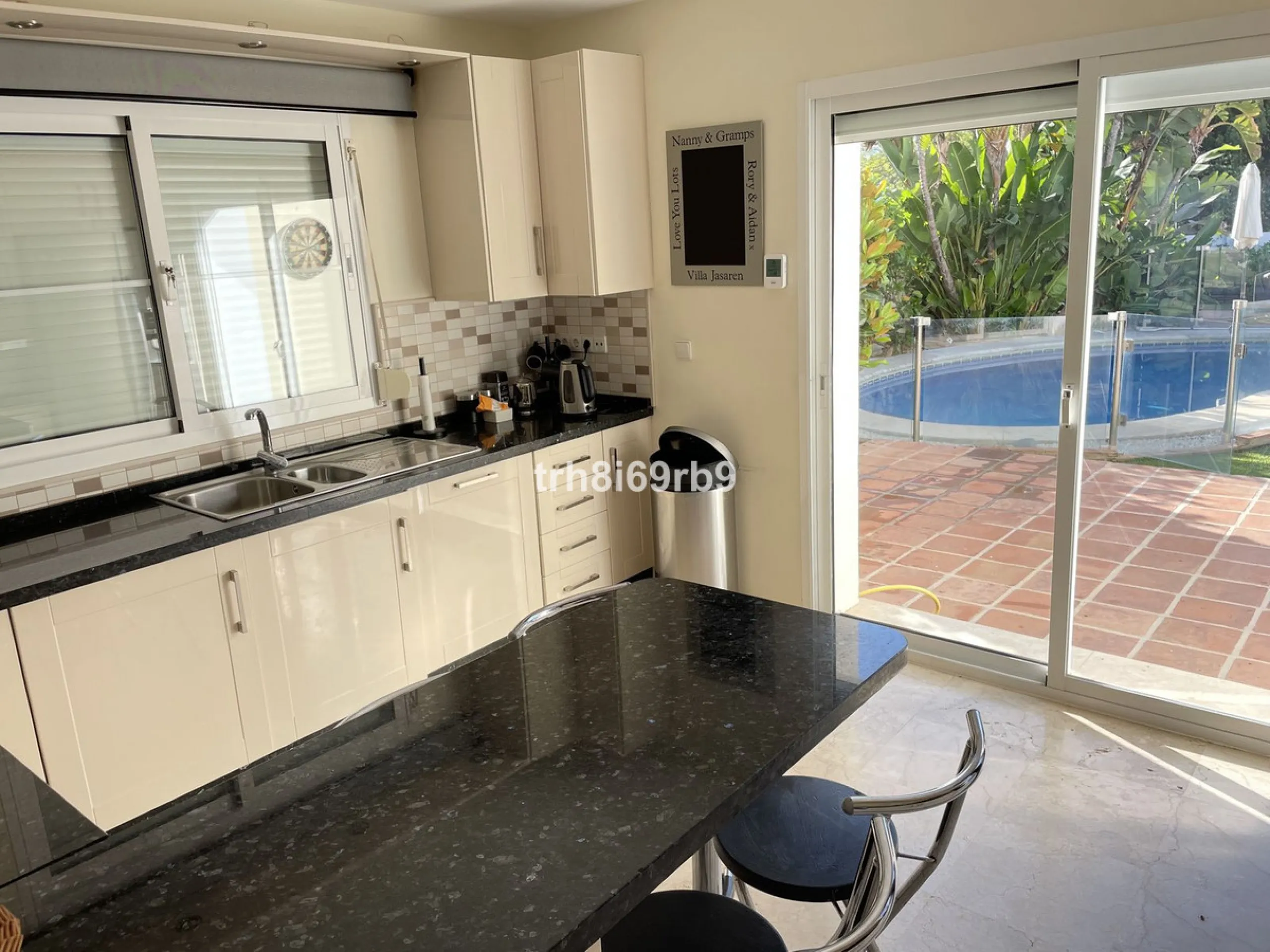 3 Bed Beachside Villa, Sun Beach