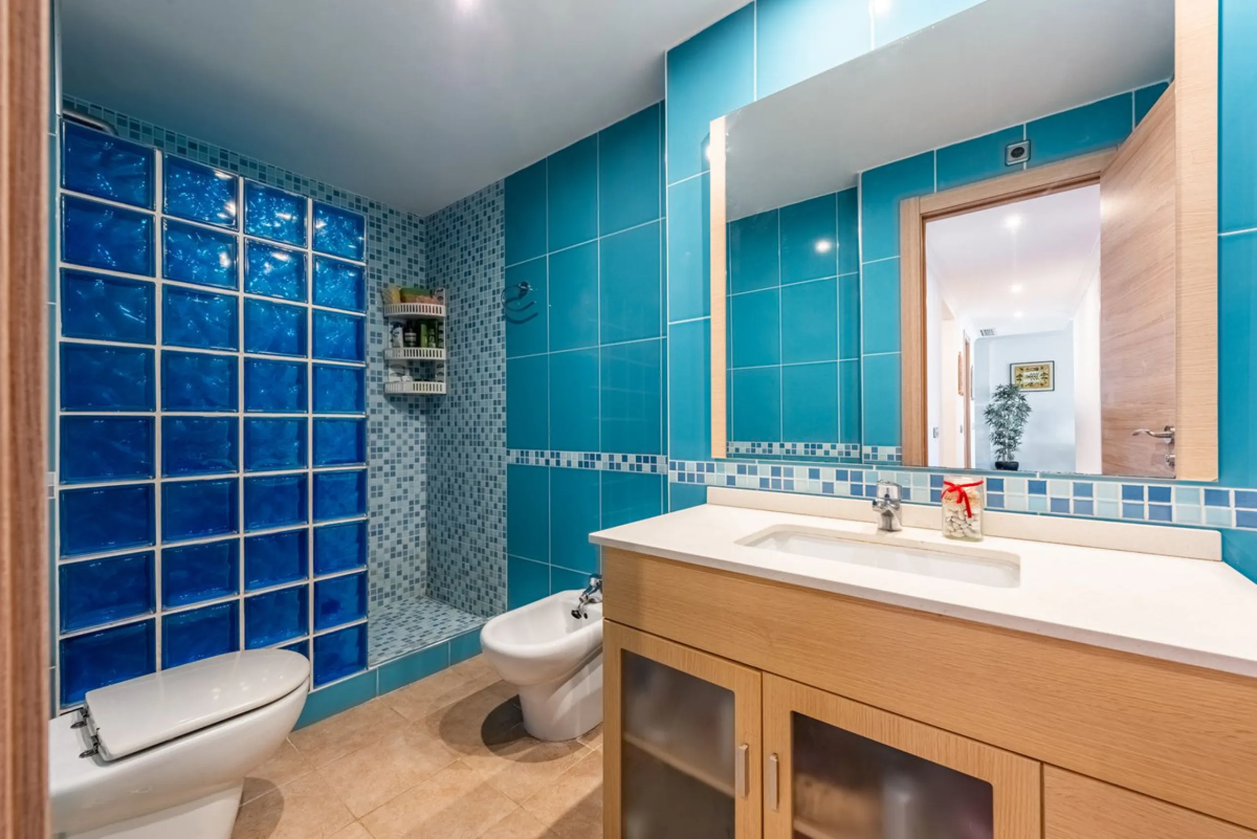 Apartment - Penthouse в продаже в Marbella, Málaga. В доме 4 спален и 3 ванных комнат. Площадь дома 163 м²