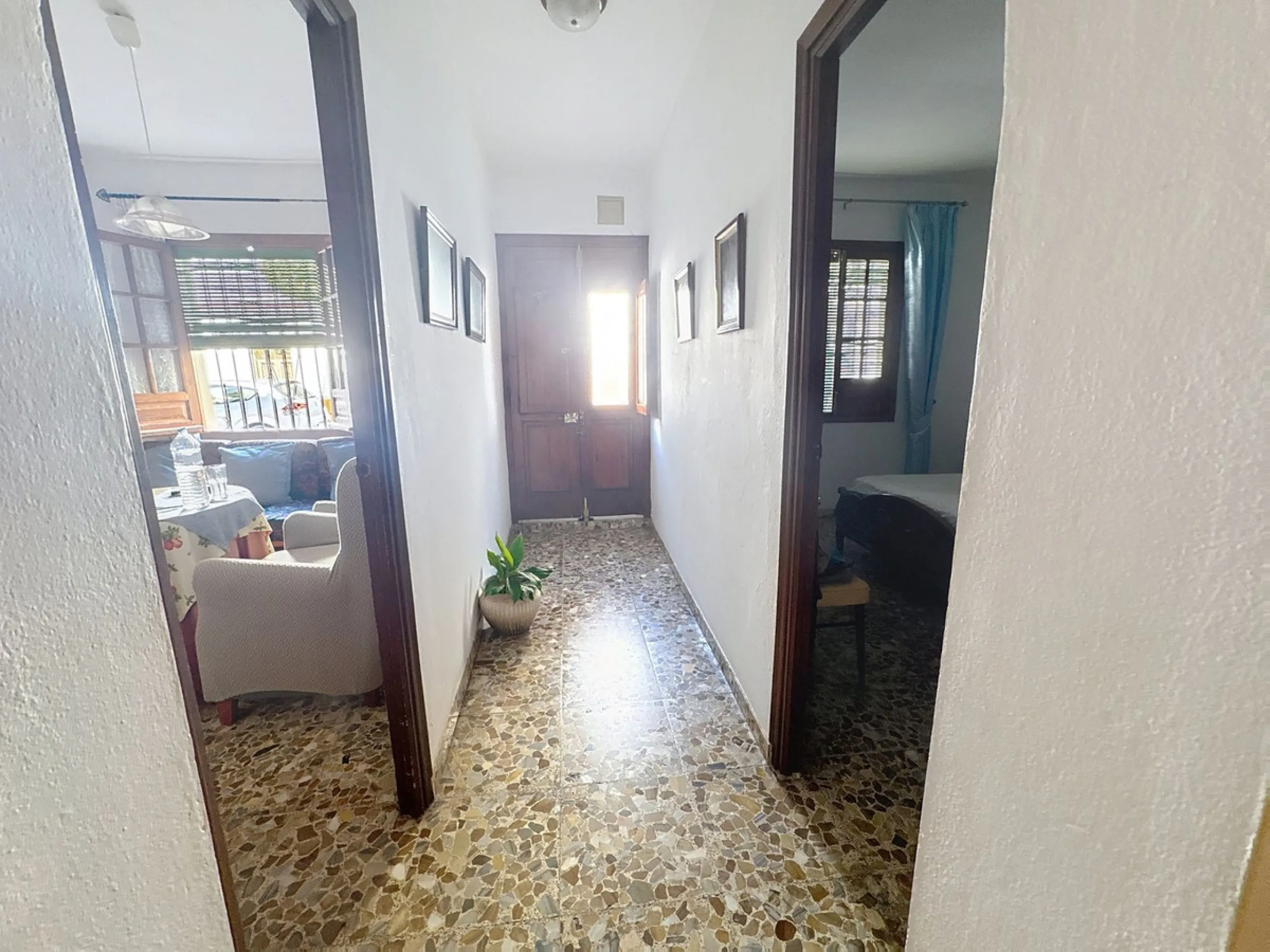 INVESTMENT OPPORTUNITY – HOUSE WITH POTENTIAL FOR 4 APARTMENTS IN ESTEPONA