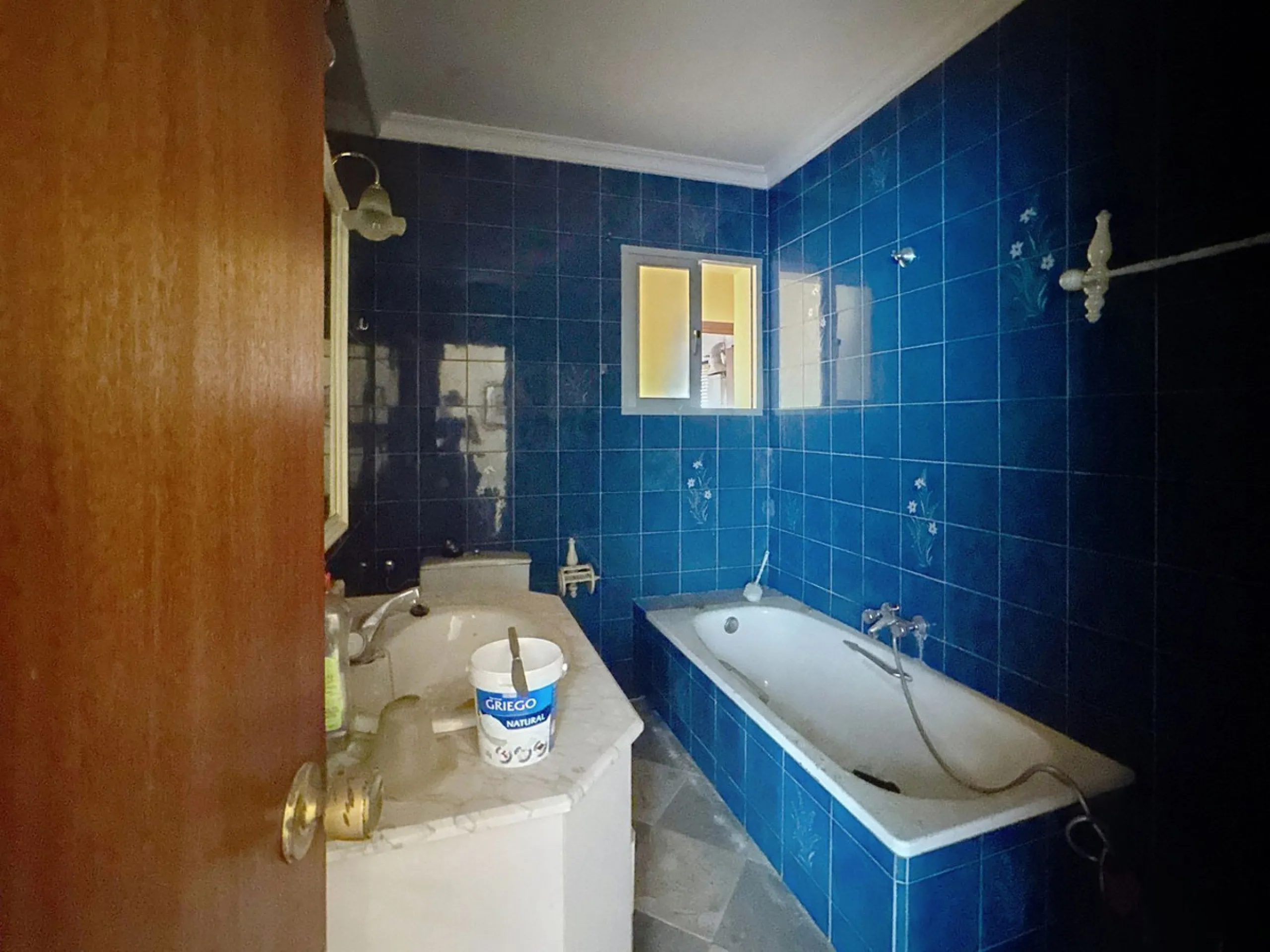 INVESTMENT OPPORTUNITY – HOUSE WITH POTENTIAL FOR 4 APARTMENTS IN ESTEPONA