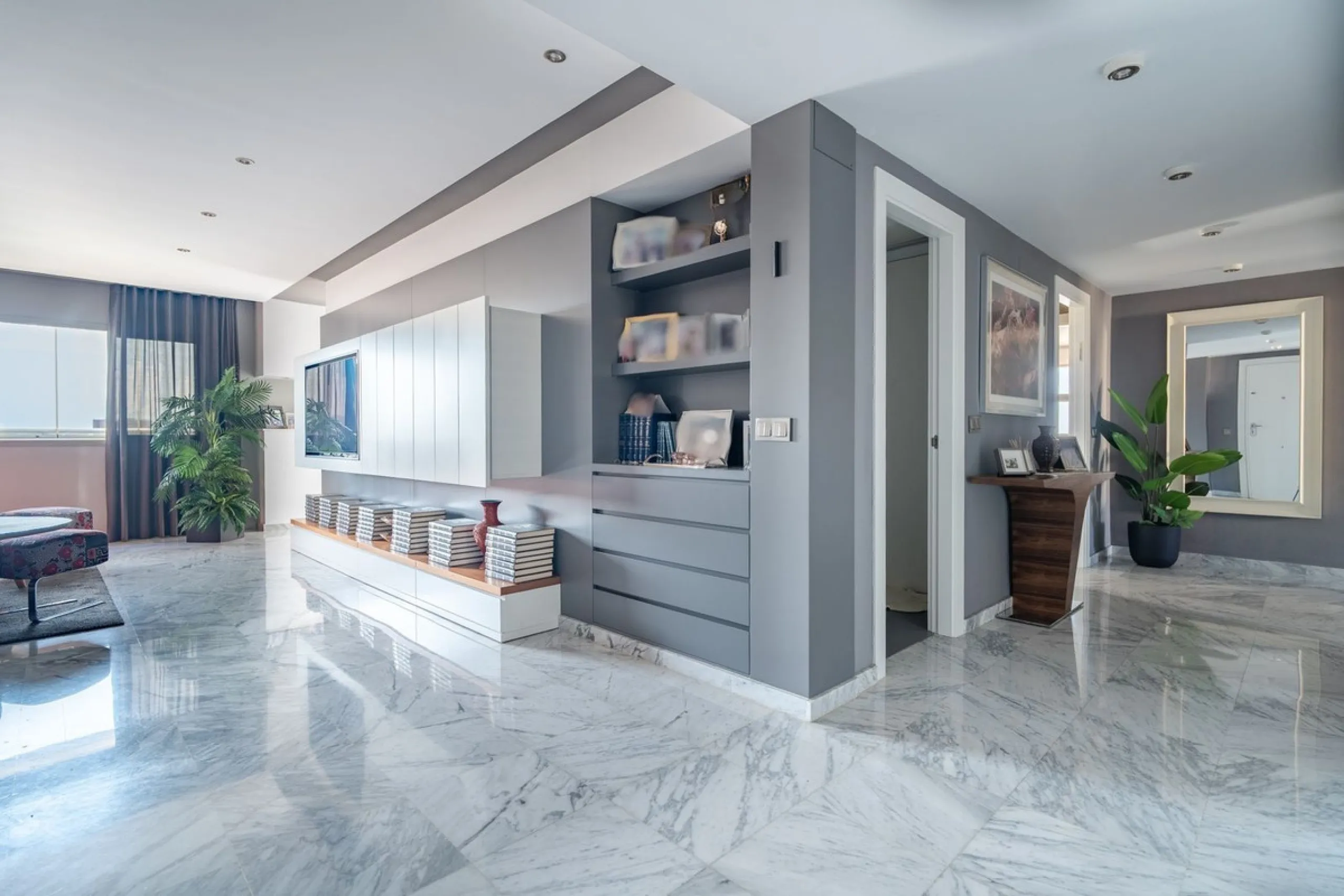 Apartment - Penthouse в продаже в Málaga, Málaga. В доме 4 спален и 3 ванных комнат. Площадь дома 275 м²