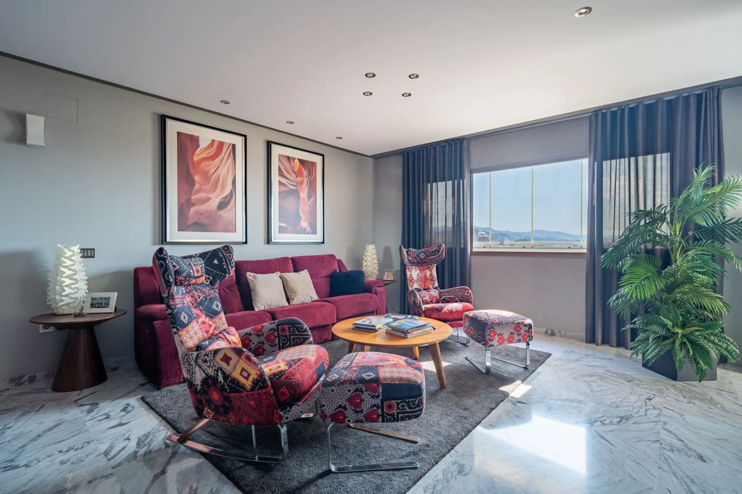 Apartment - Penthouse в продаже в Málaga, Málaga. В доме 4 спален и 3 ванных комнат. Площадь дома 275 м²