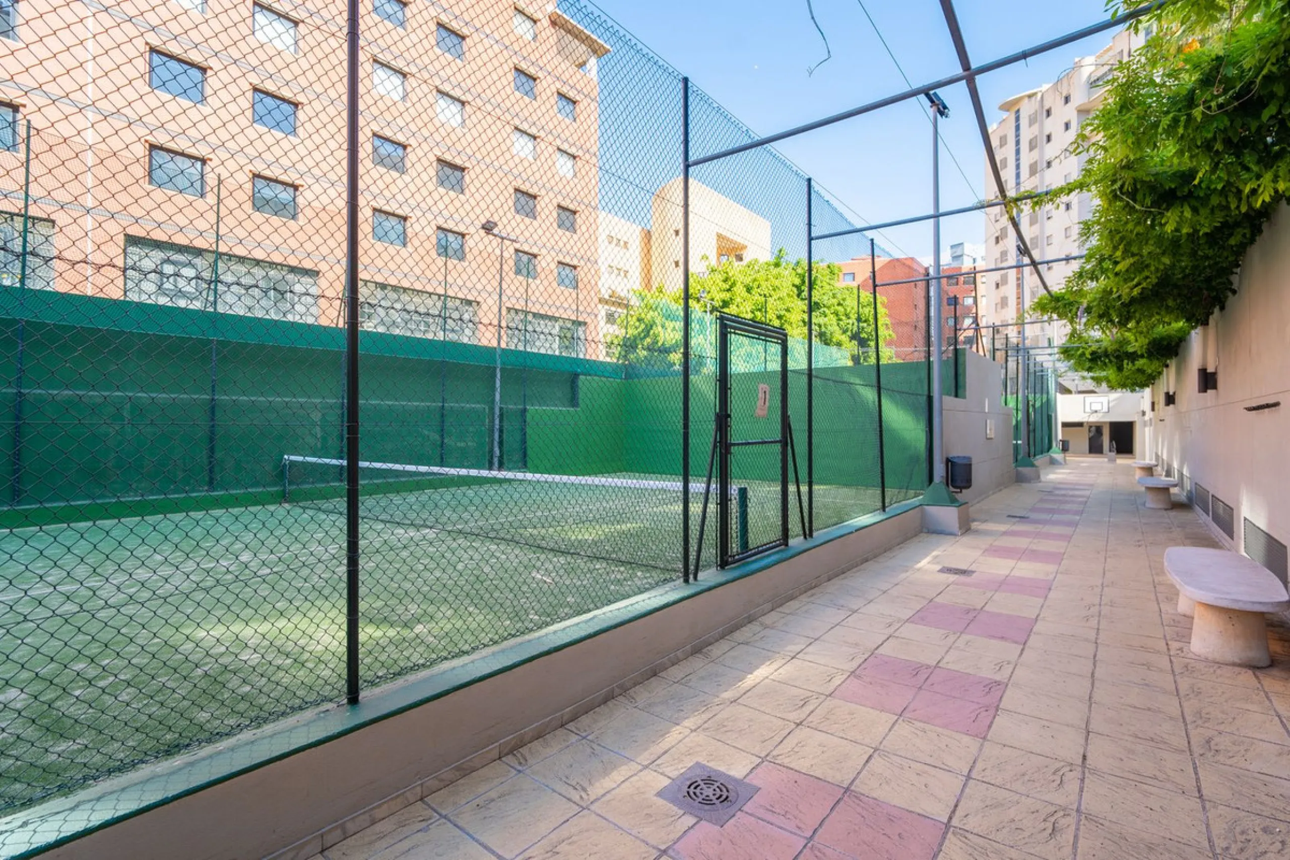 Apartment - Penthouse в продаже в Málaga, Málaga. В доме 4 спален и 3 ванных комнат. Площадь дома 275 м²