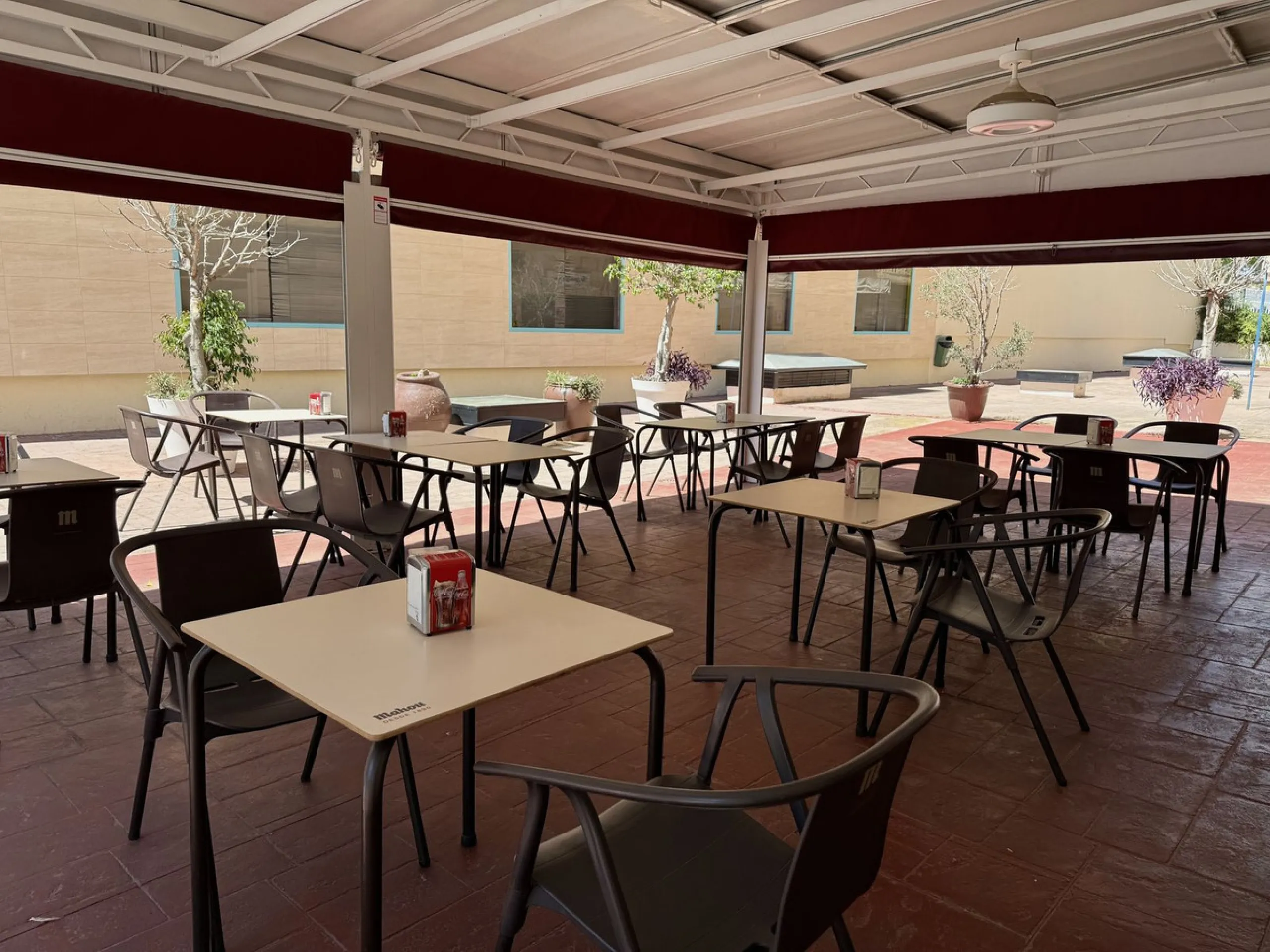 -UNIQUE OPPORTUNITY – RESTAURANT FOR SALE IN EL TRAPICHE (MARBELLA)