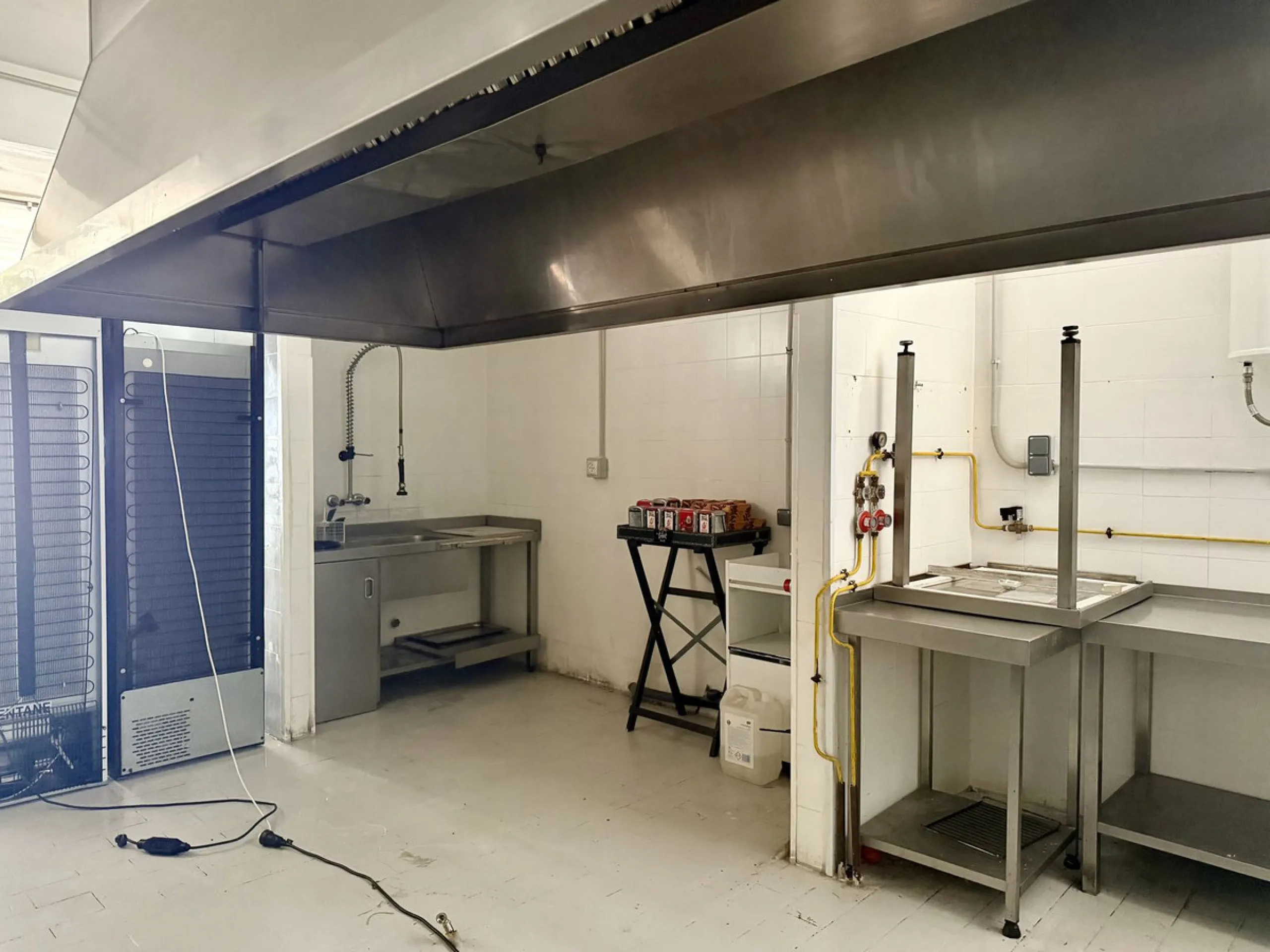 -UNIQUE OPPORTUNITY – RESTAURANT FOR SALE IN EL TRAPICHE (MARBELLA)