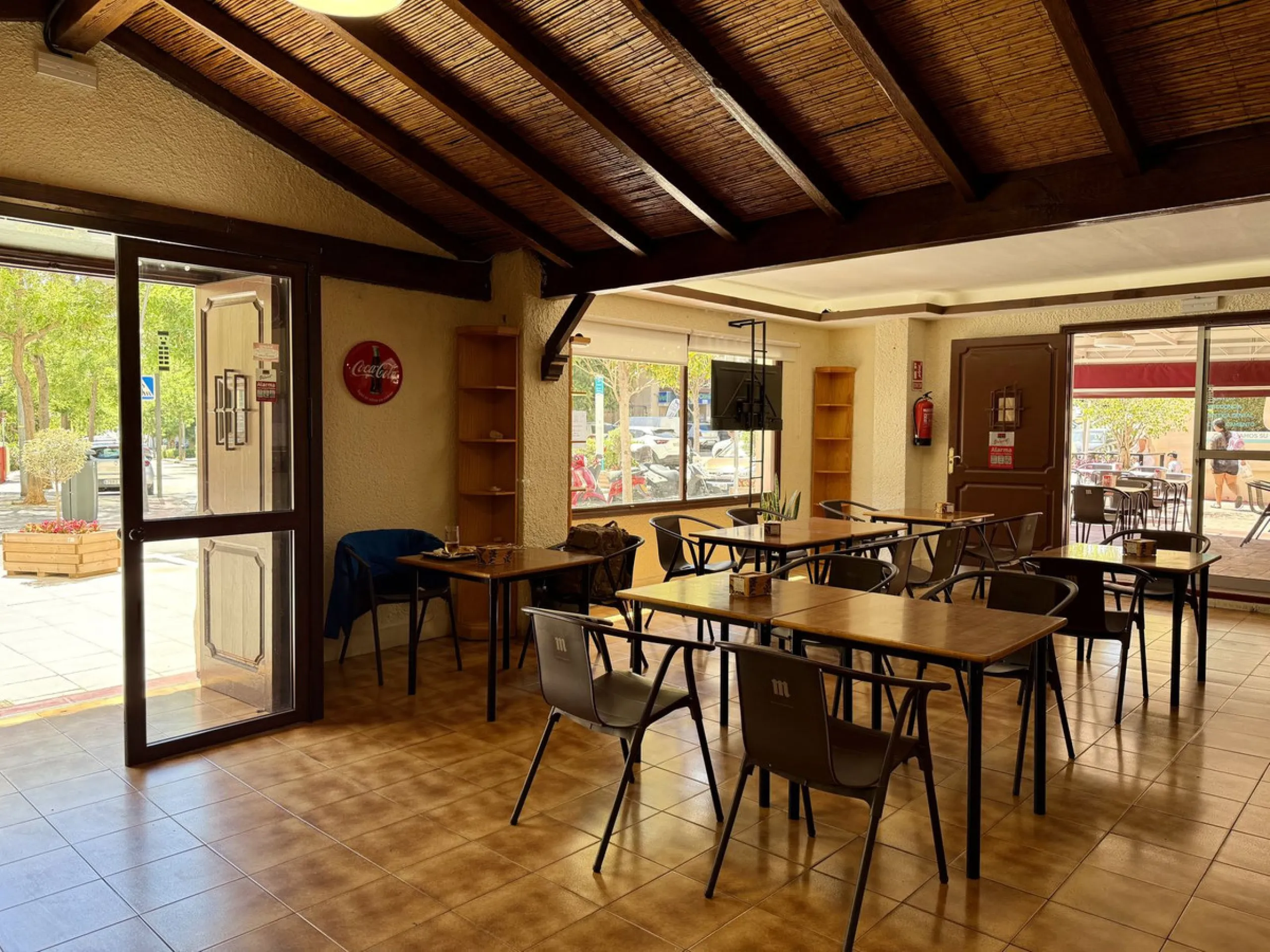 -UNIQUE OPPORTUNITY – RESTAURANT FOR SALE IN EL TRAPICHE (MARBELLA)