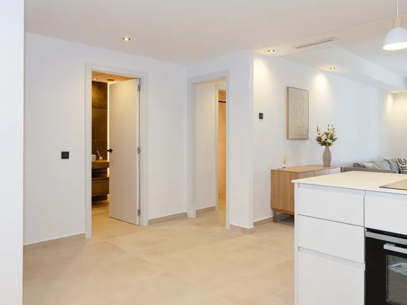 Welcome to your newly renovated home in the prestigious Aloha Royal community, located in the heart of Marbella's Golf Valley. This stunning 2-bedroom apartment has been completely refurbished with a contemporary design and high-quality finishes, offering
