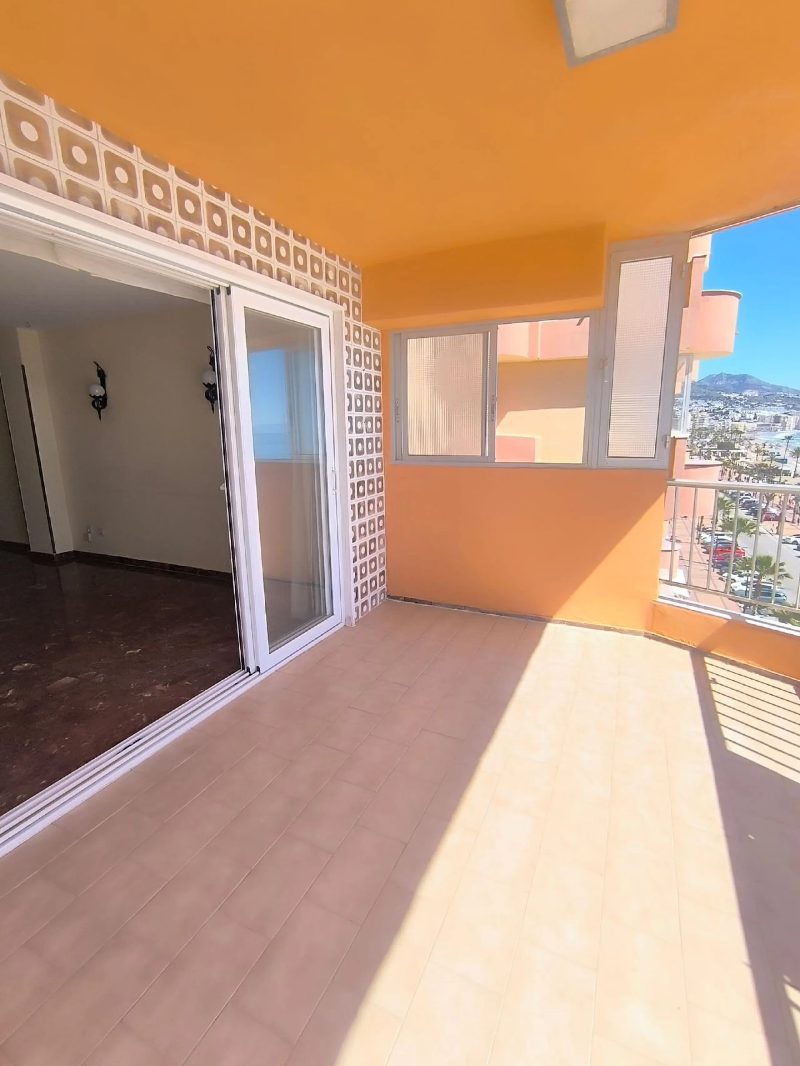 Exclusive Apartment with Full-Front Sea Views in Fuengirola!