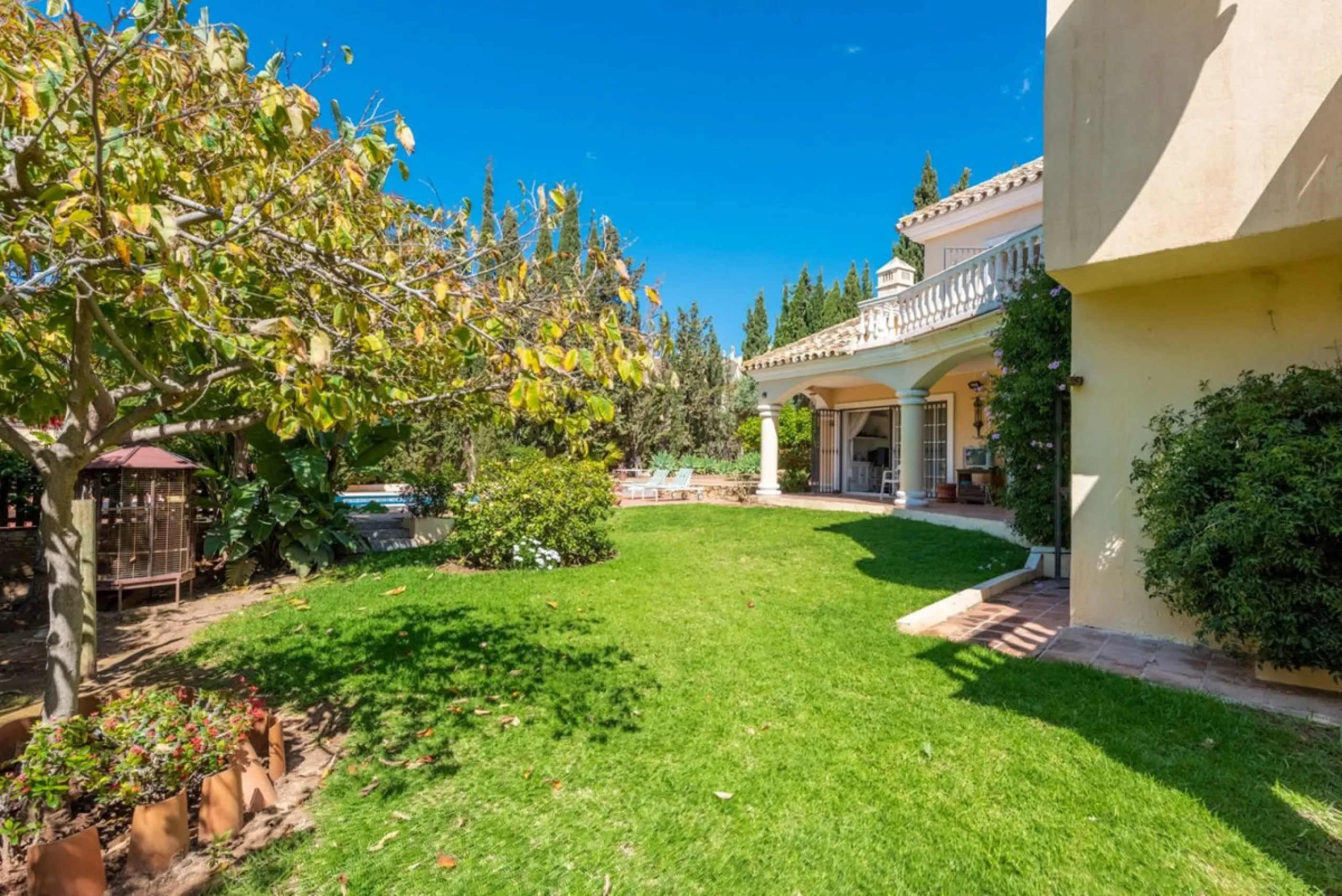 VILLA IN CENTRE OF MARBELLA - 8 BEDROOMS