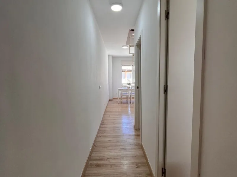 Duplex Penthouse with Terrace, 2 Parking Spaces, and Storage Room in the Suárez Area – Málaga