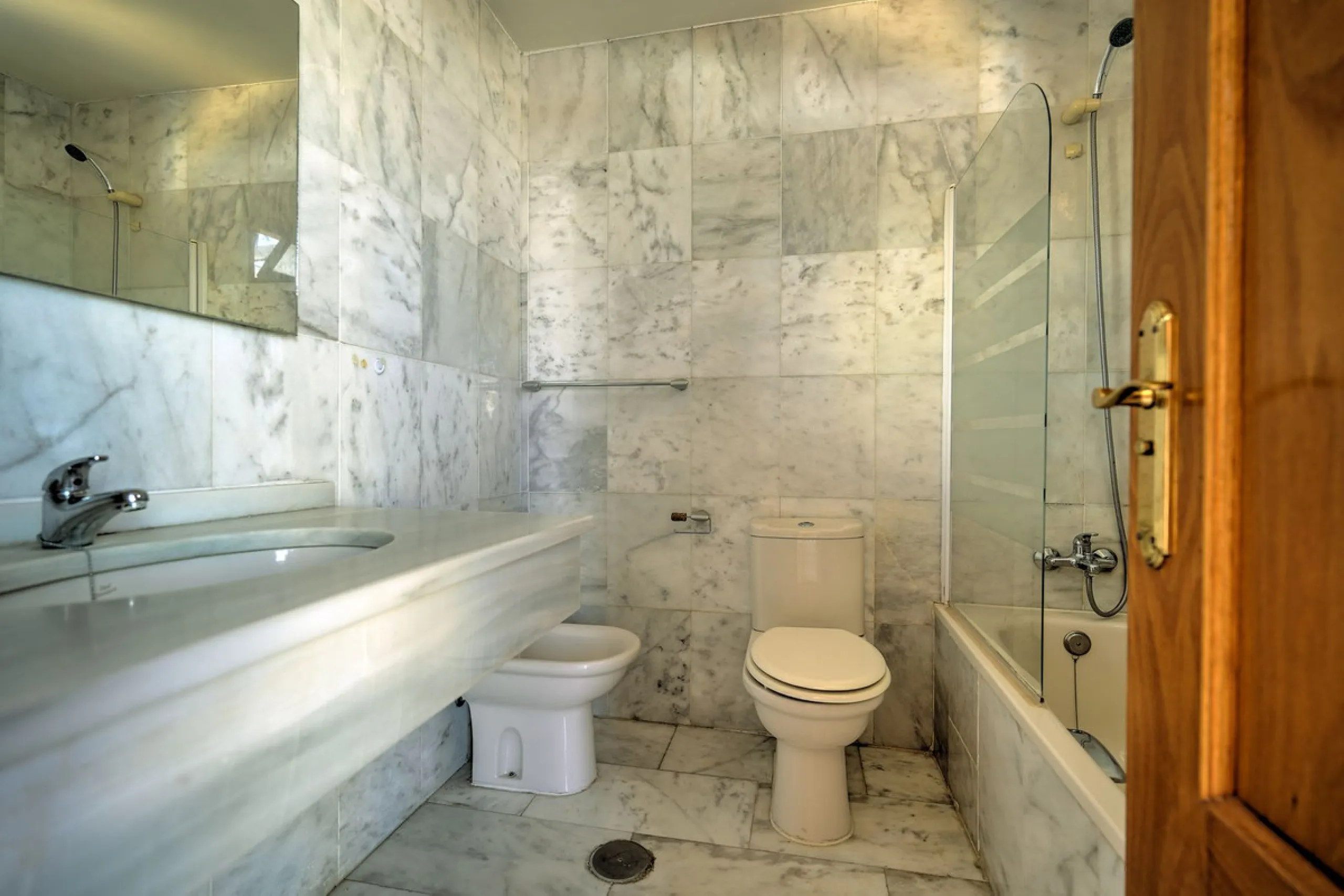 Penthouse with Huge Wraparound Terrace in Miraflores