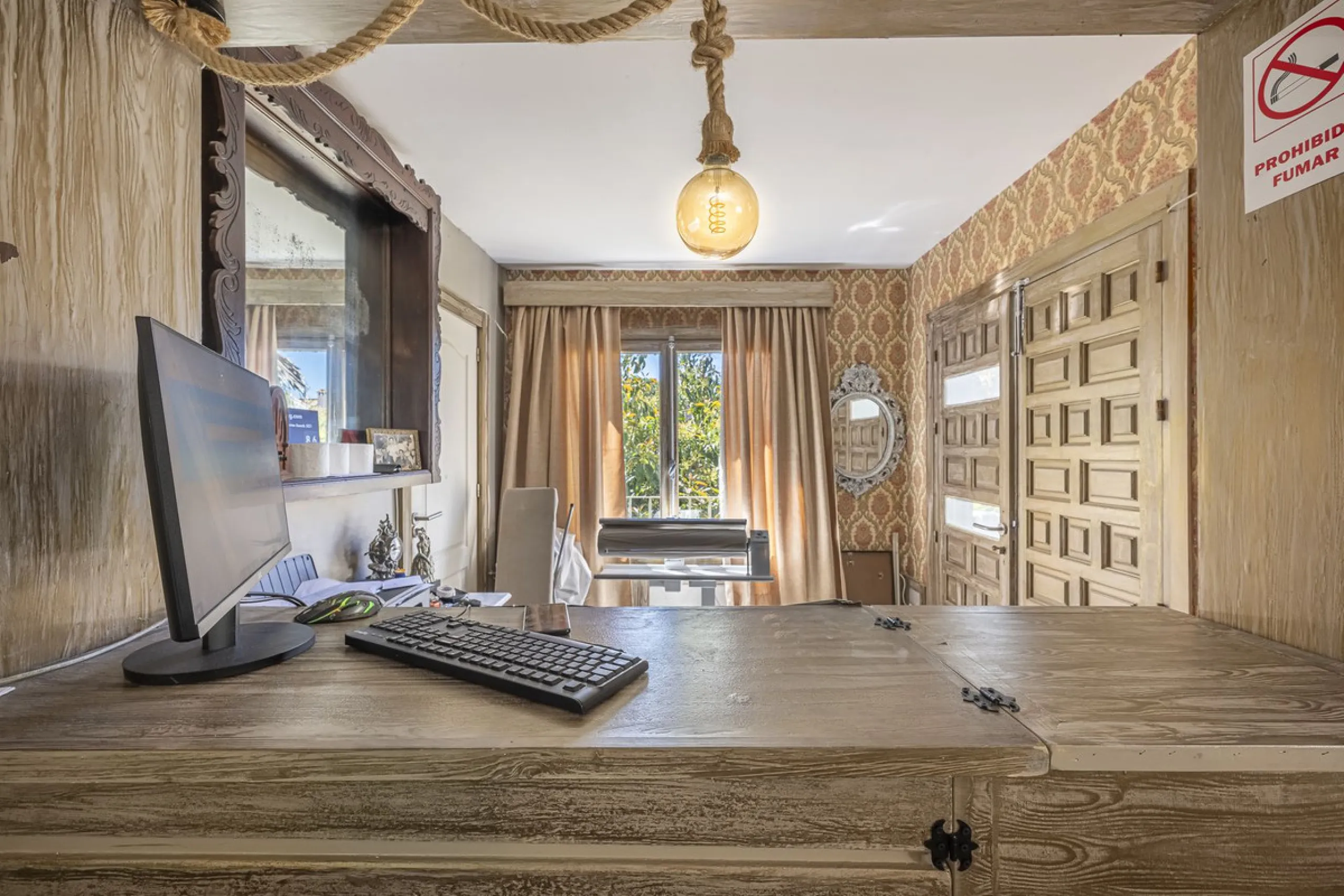 House - Detached Villa в продаже в Marbella, Málaga. В доме 12 спален и 12 ванных комнат. Площадь дома 500 м². Площадь участка 728 м²