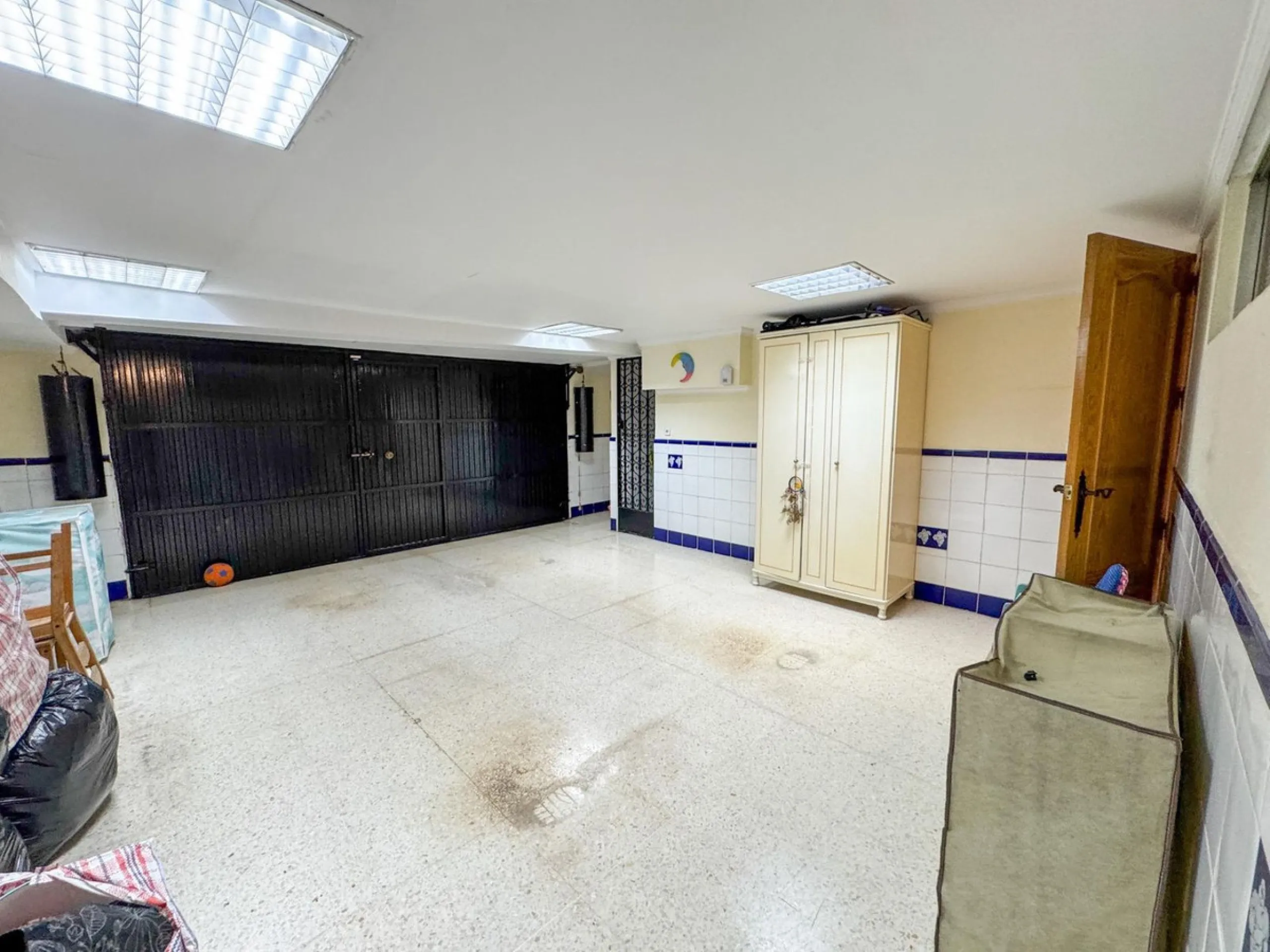 House - Semi-Detached House в продаже в Málaga, Málaga. В доме 4 спален и 3 ванных комнат. Площадь дома 109 м². Площадь участка 170 м²