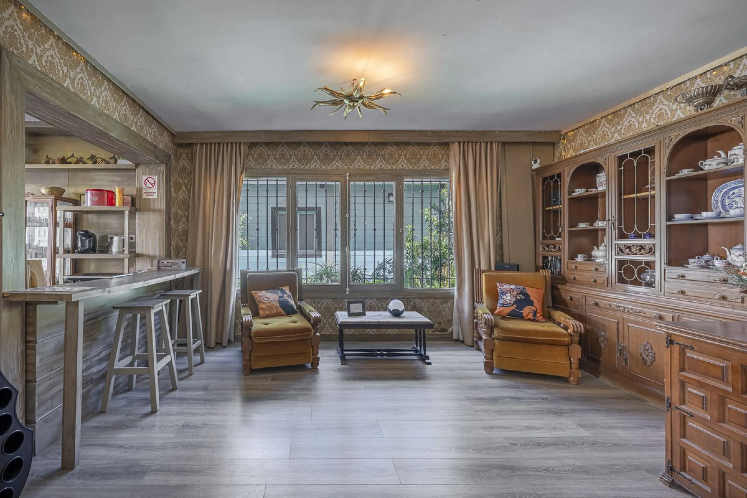 House - Detached Villa в продаже в Marbella, Málaga. В доме 12 спален и 12 ванных комнат. Площадь дома 500 м². Площадь участка 728 м²