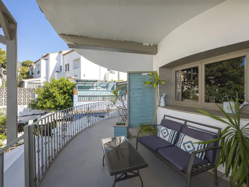 House - Detached Villa в продаже в Marbella, Málaga. В доме 12 спален и 12 ванных комнат. Площадь дома 500 м². Площадь участка 728 м²