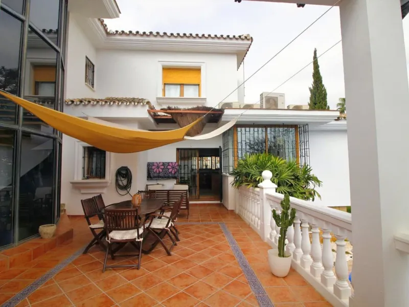Exclusive Villa with Panoramic Views in Benalmádena