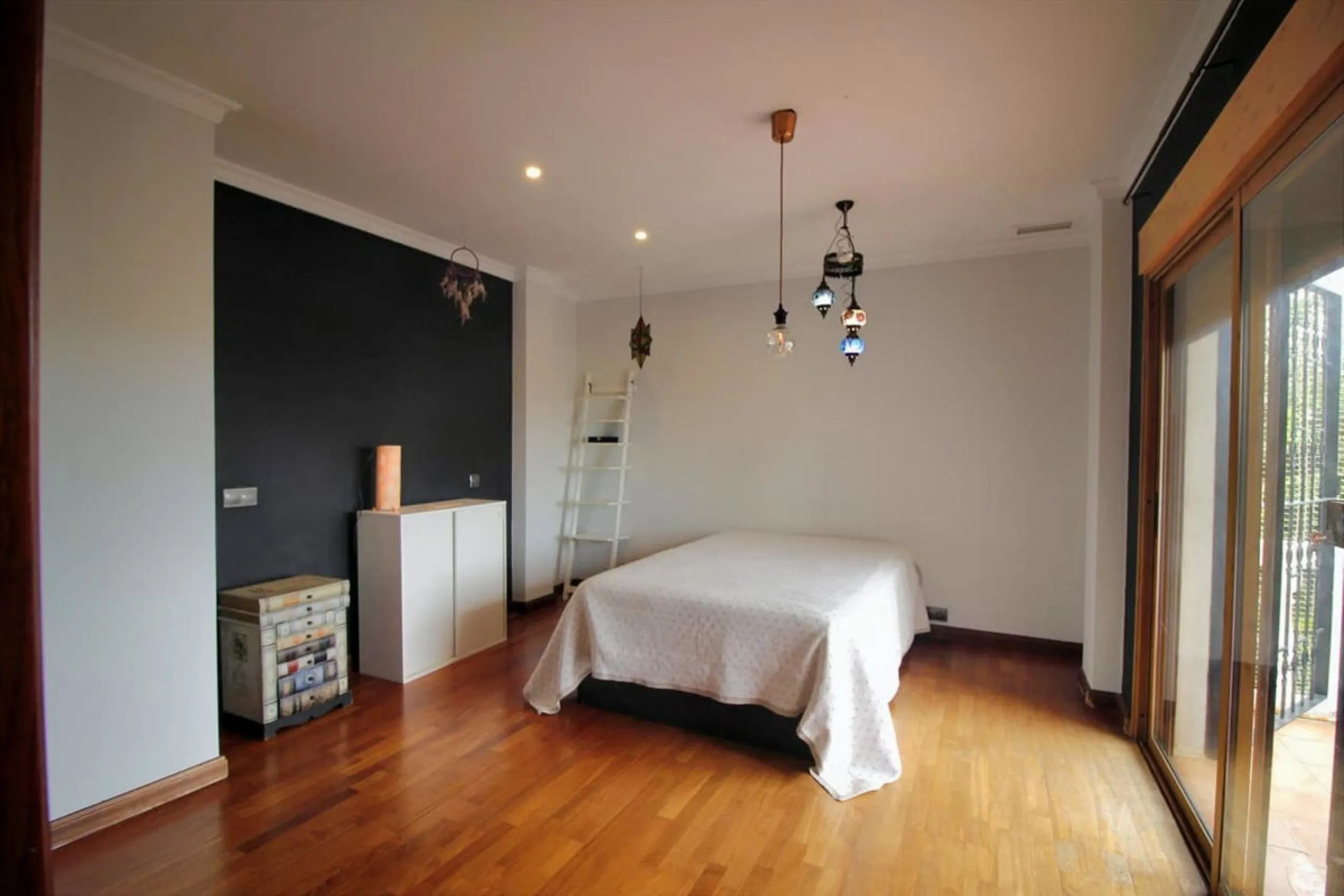 Exclusive Villa with Panoramic Views in Benalmádena