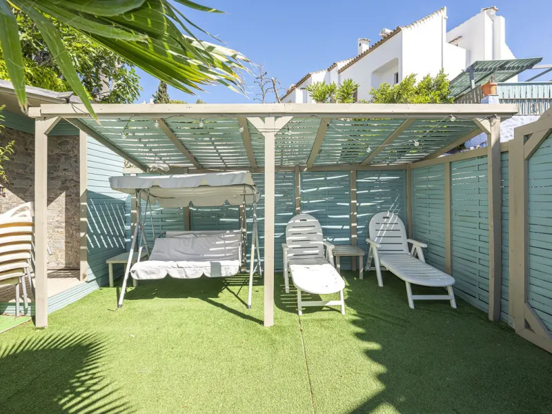 House - Detached Villa в продаже в Marbella, Málaga. В доме 12 спален и 12 ванных комнат. Площадь дома 500 м². Площадь участка 728 м²
