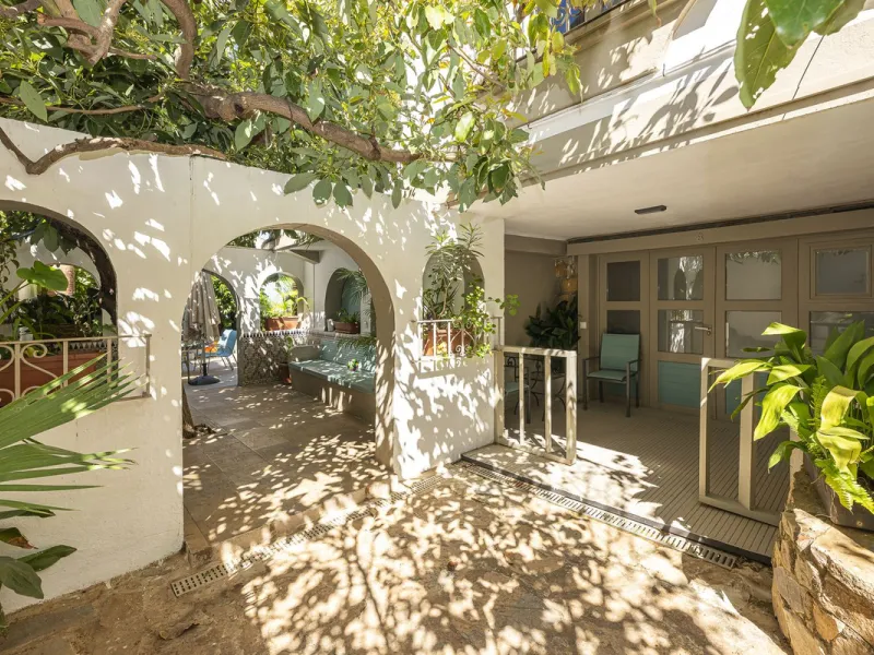House - Detached Villa в продаже в Marbella, Málaga. В доме 12 спален и 12 ванных комнат. Площадь дома 500 м². Площадь участка 728 м²