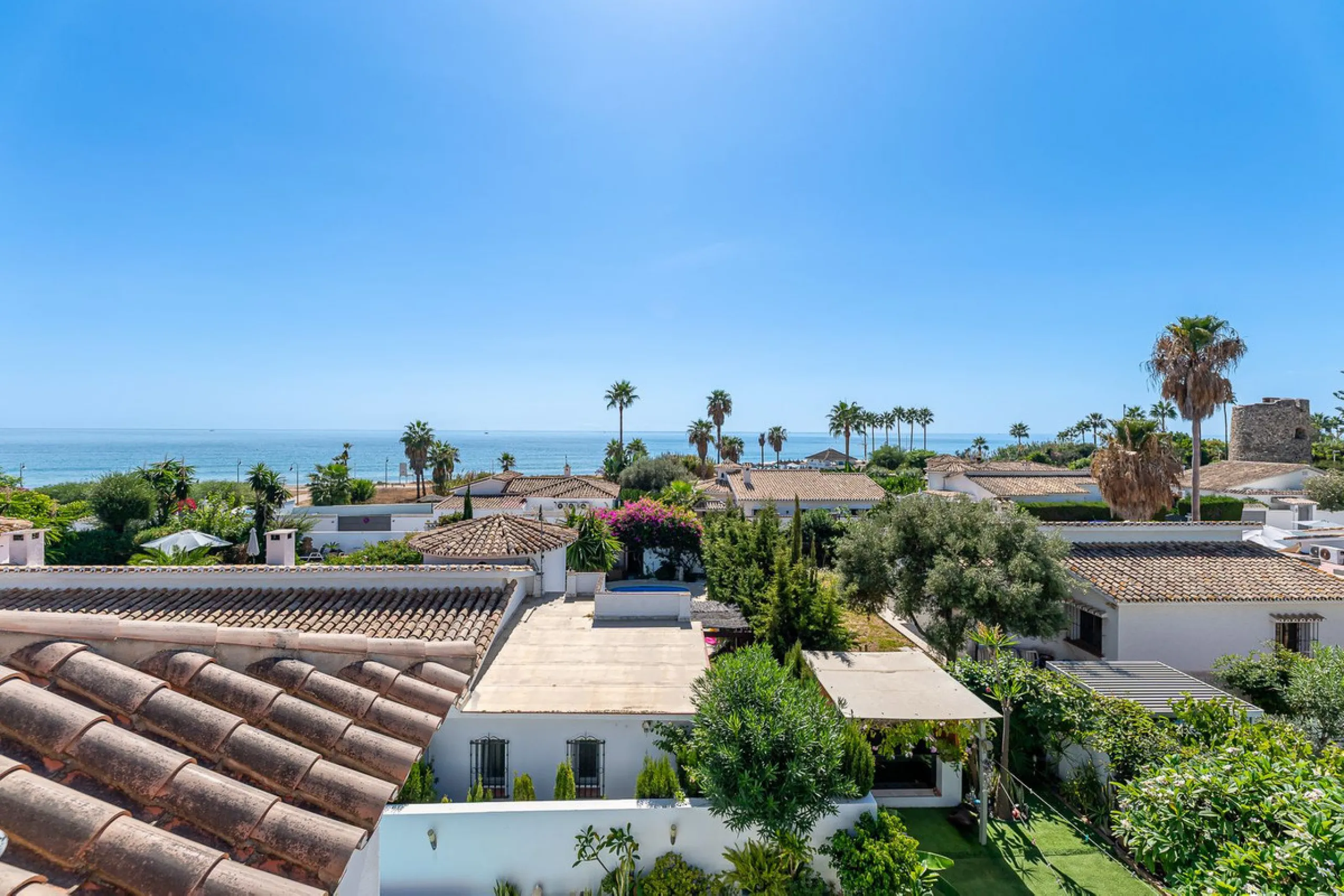 Stunning 3-Bedroom Villa with Sea Views in Costalita, Marbella