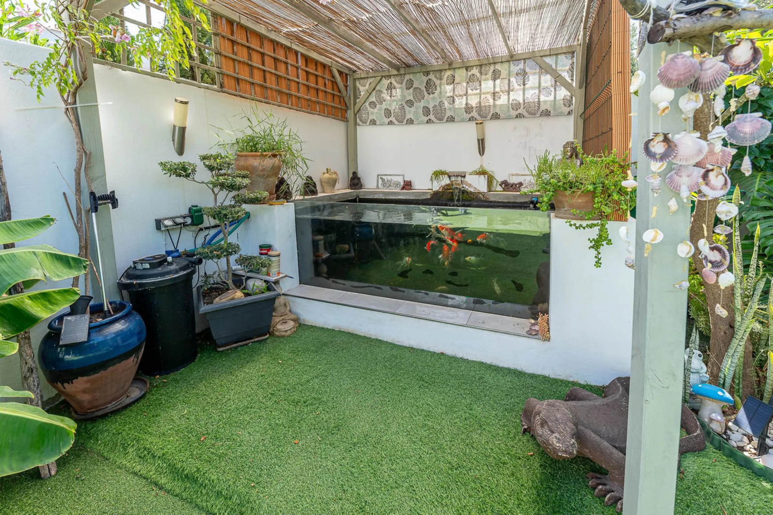 Stunning 3-Bedroom Villa with Sea Views in Costalita, Marbella