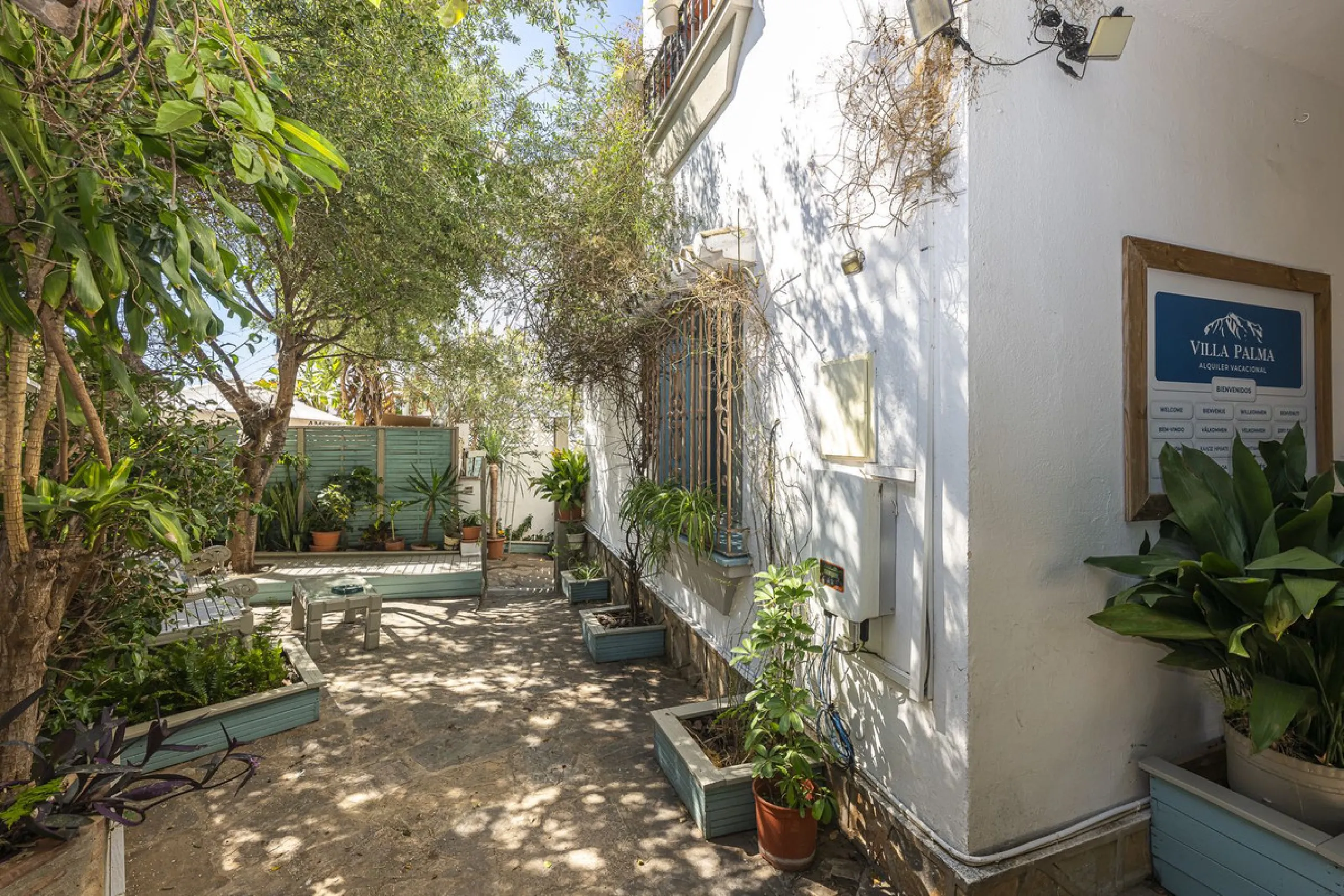 House - Detached Villa в продаже в Marbella, Málaga. В доме 12 спален и 12 ванных комнат. Площадь дома 500 м². Площадь участка 728 м²