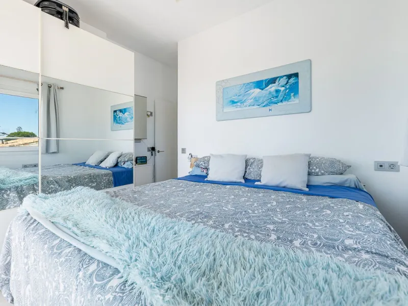 Stunning 3-Bedroom Villa with Sea Views in Costalita, Marbella