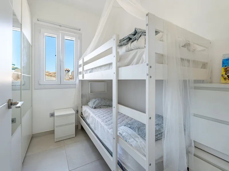 Stunning 3-Bedroom Villa with Sea Views in Costalita, Marbella