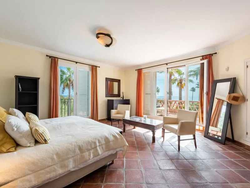 Unique Frontline Beach Villa in La Perla de la Bahía, Casares