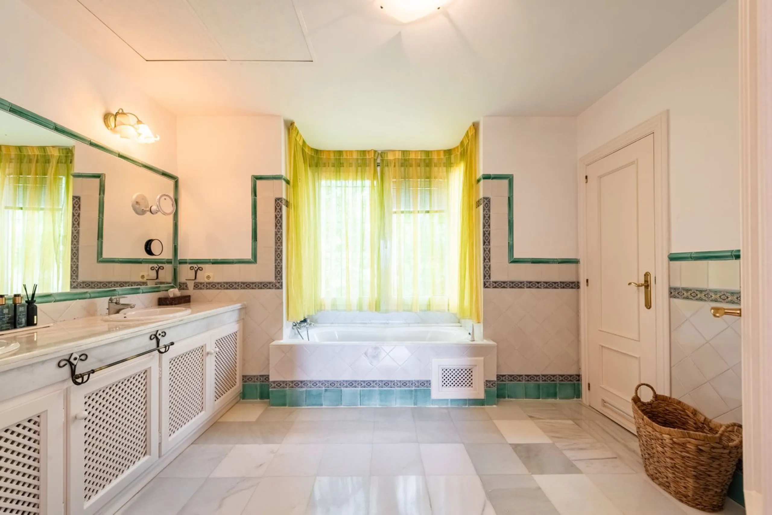 Unique Frontline Beach Villa in La Perla de la Bahía, Casares